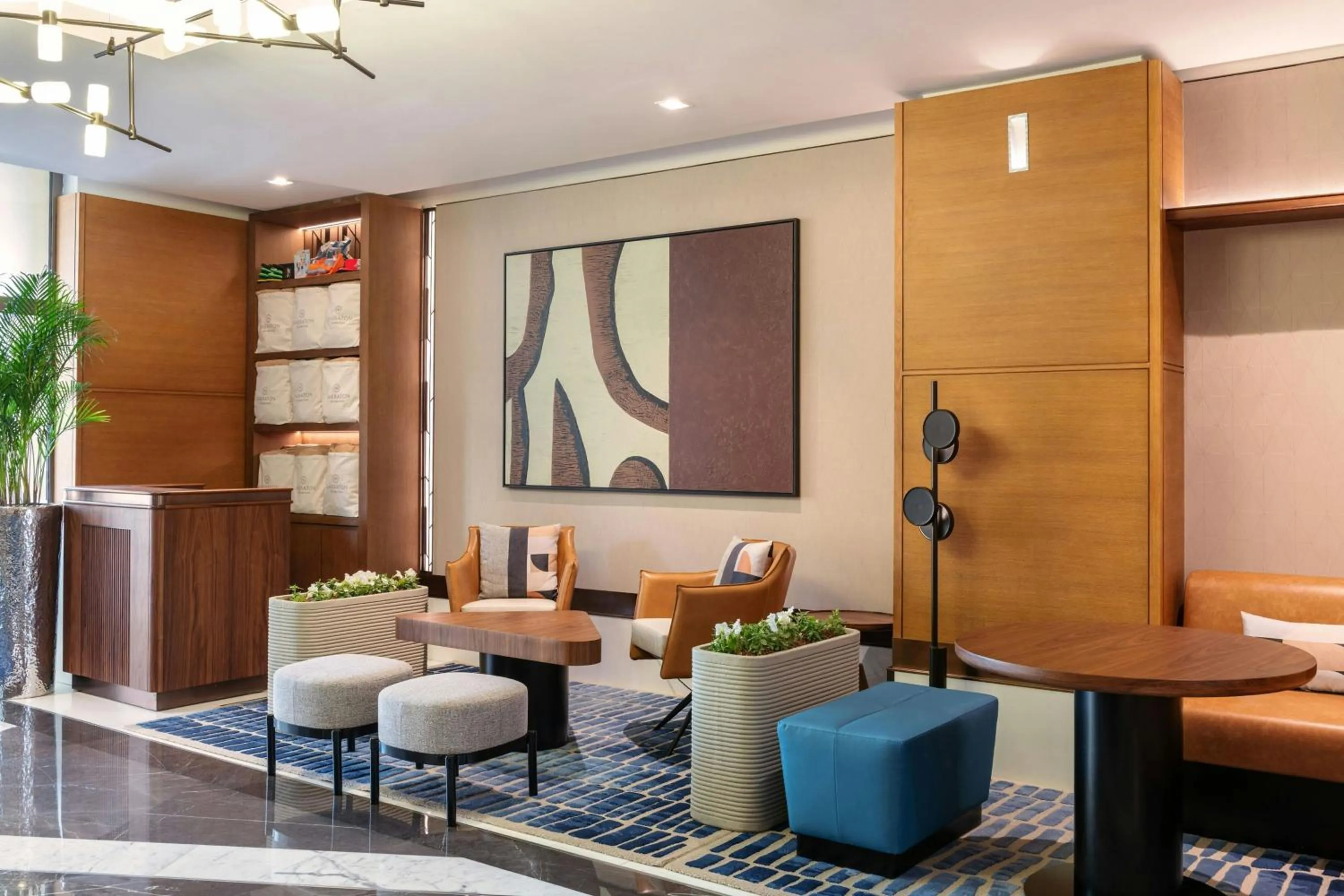 Beach in Sheraton The Walk, Dubai