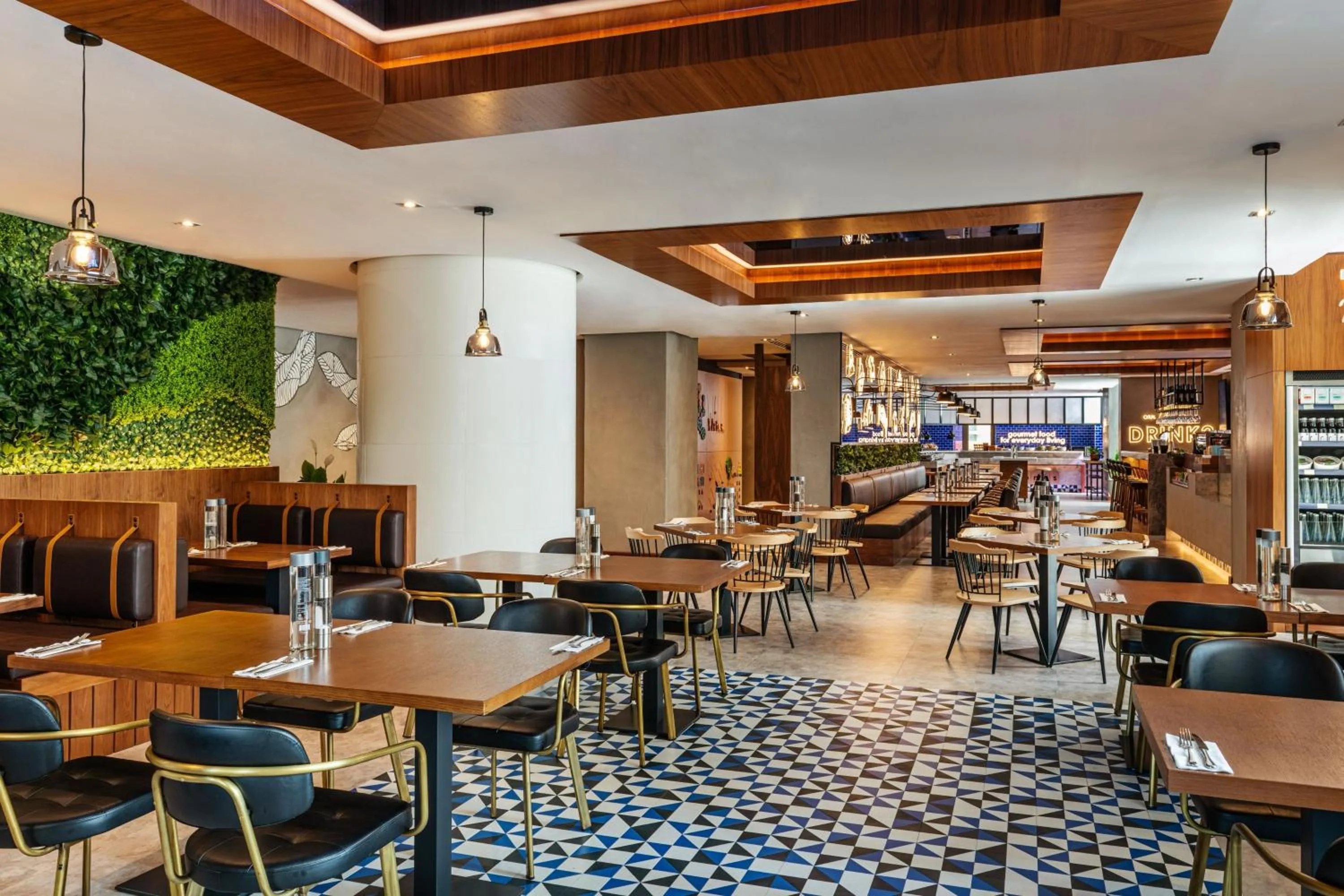 Restaurant/places to eat in Delta Hotels by Marriott Jumeirah Beach, Dubai