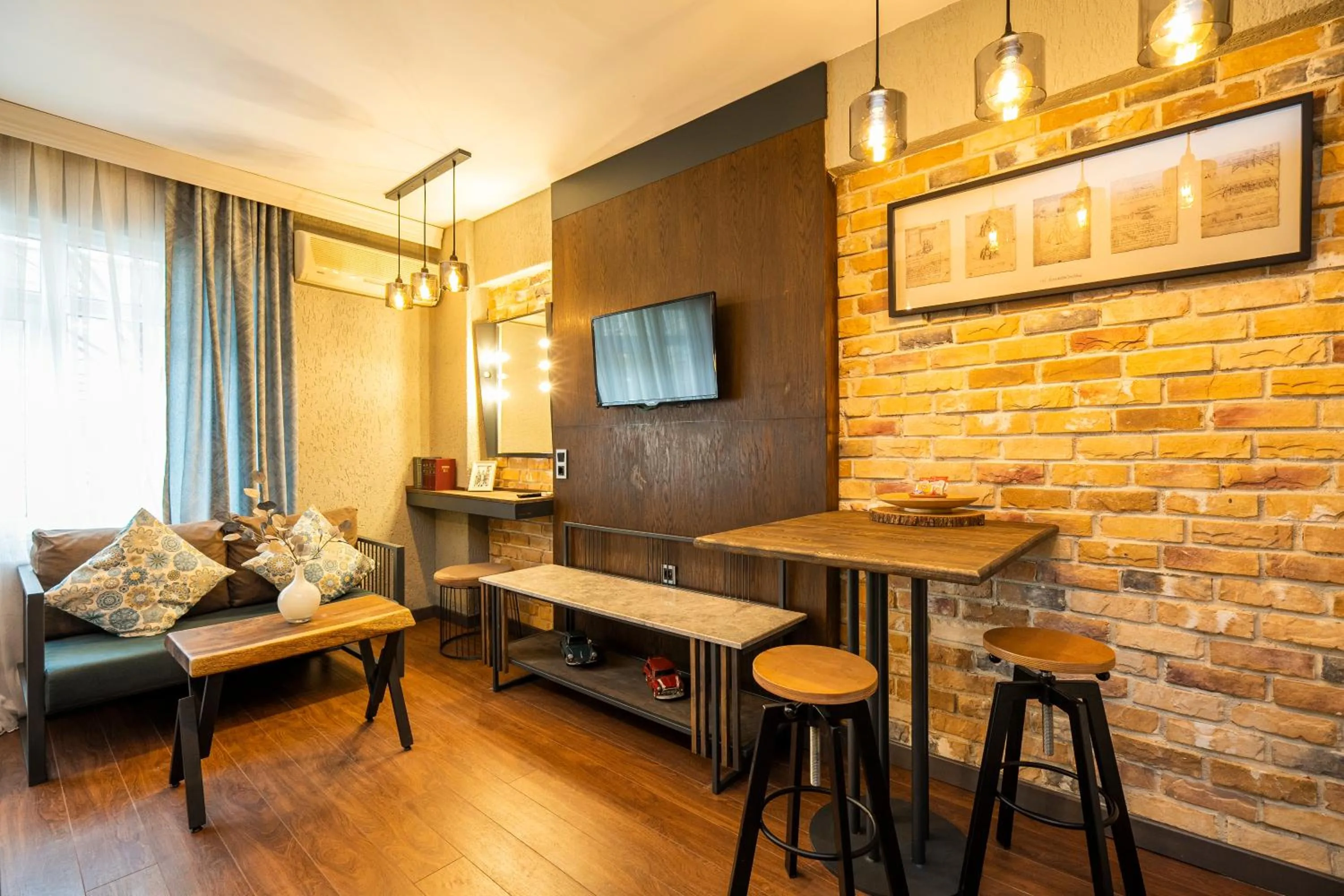 TV and multimedia in Cube Suites