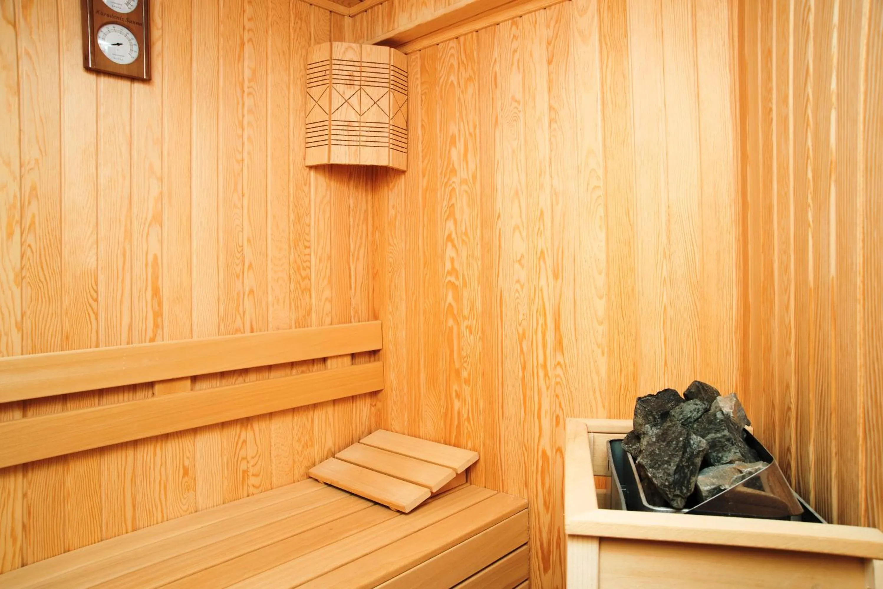 Sauna in Cube Suites