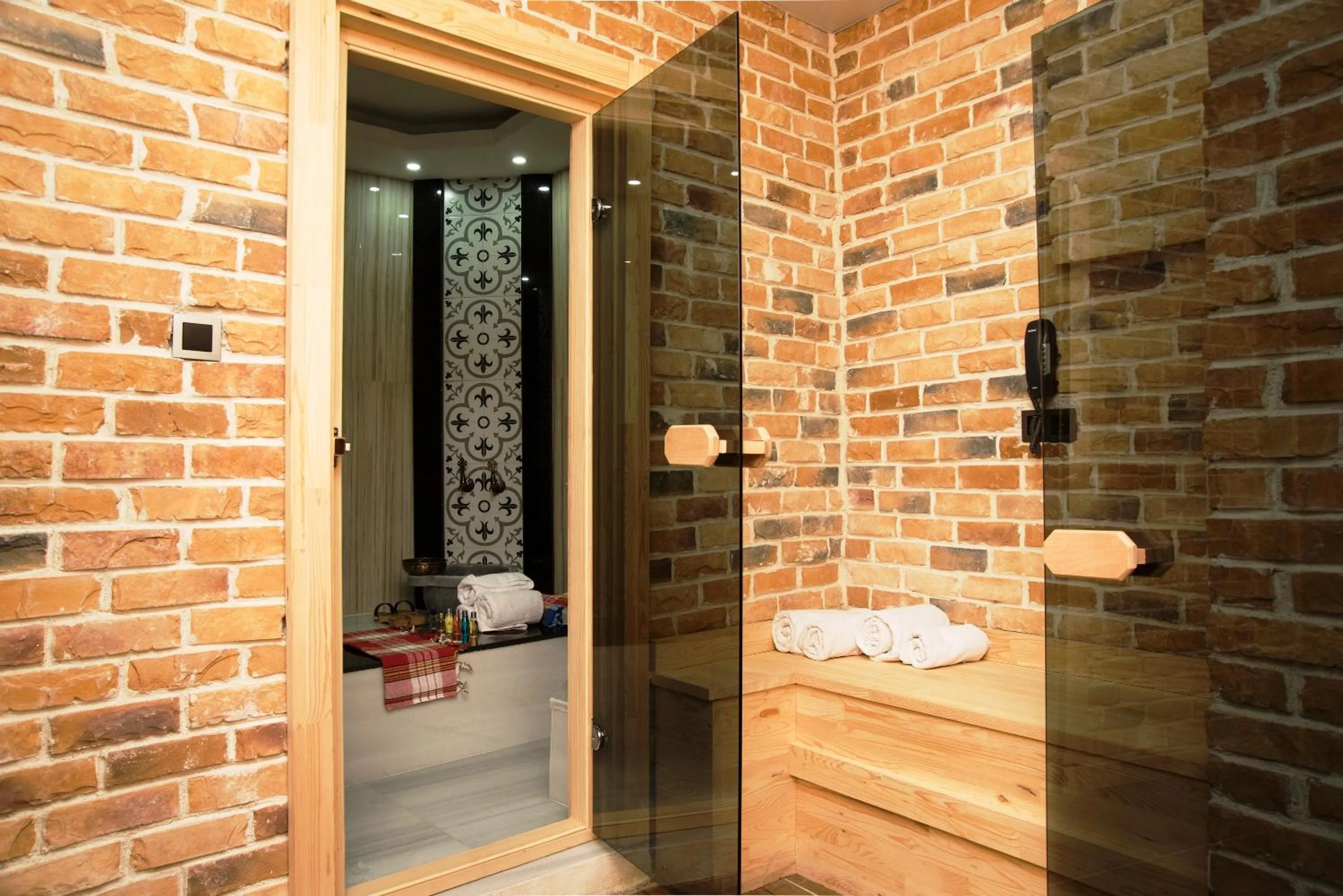 Sauna in Cube Suites