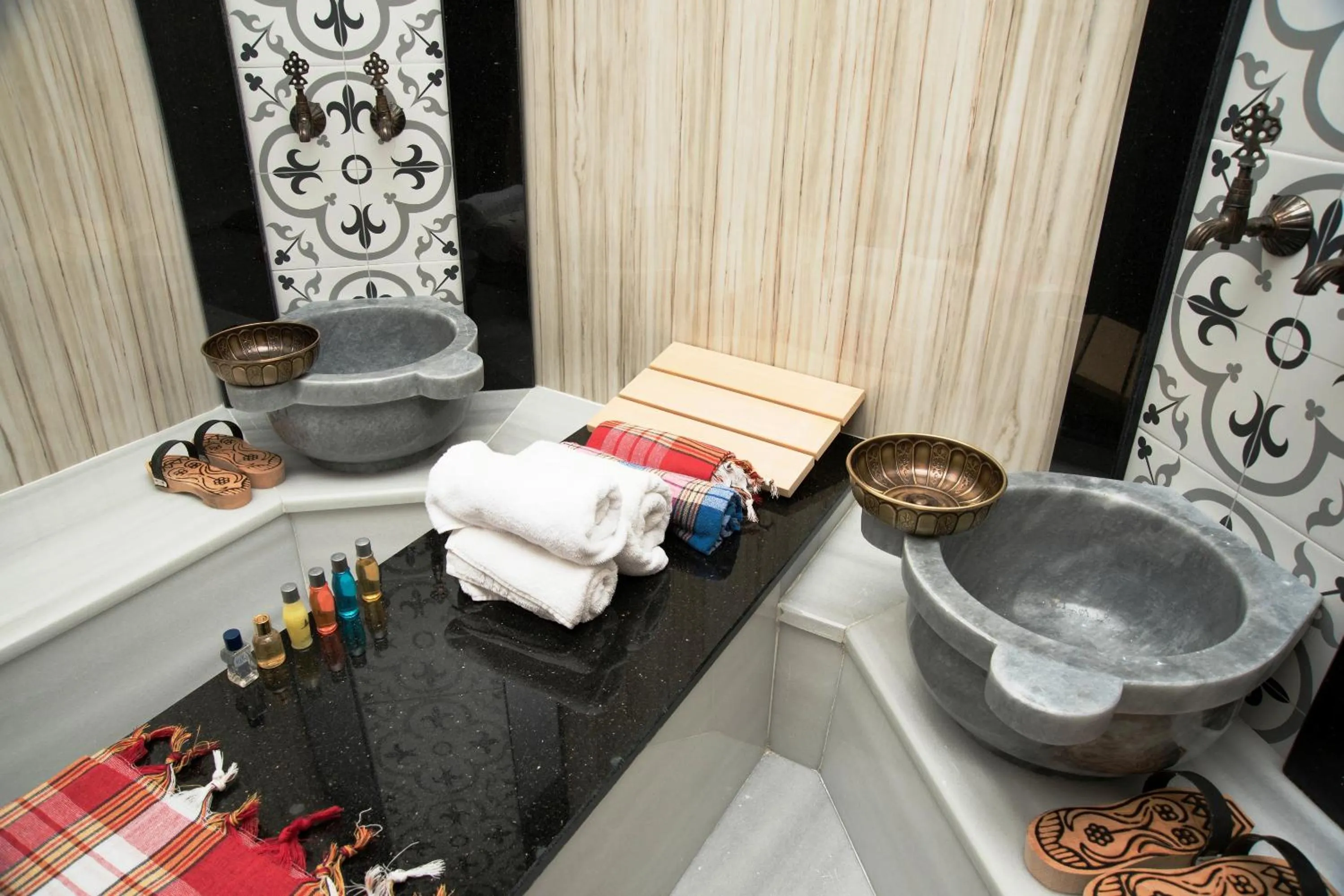 Sauna in Cube Suites