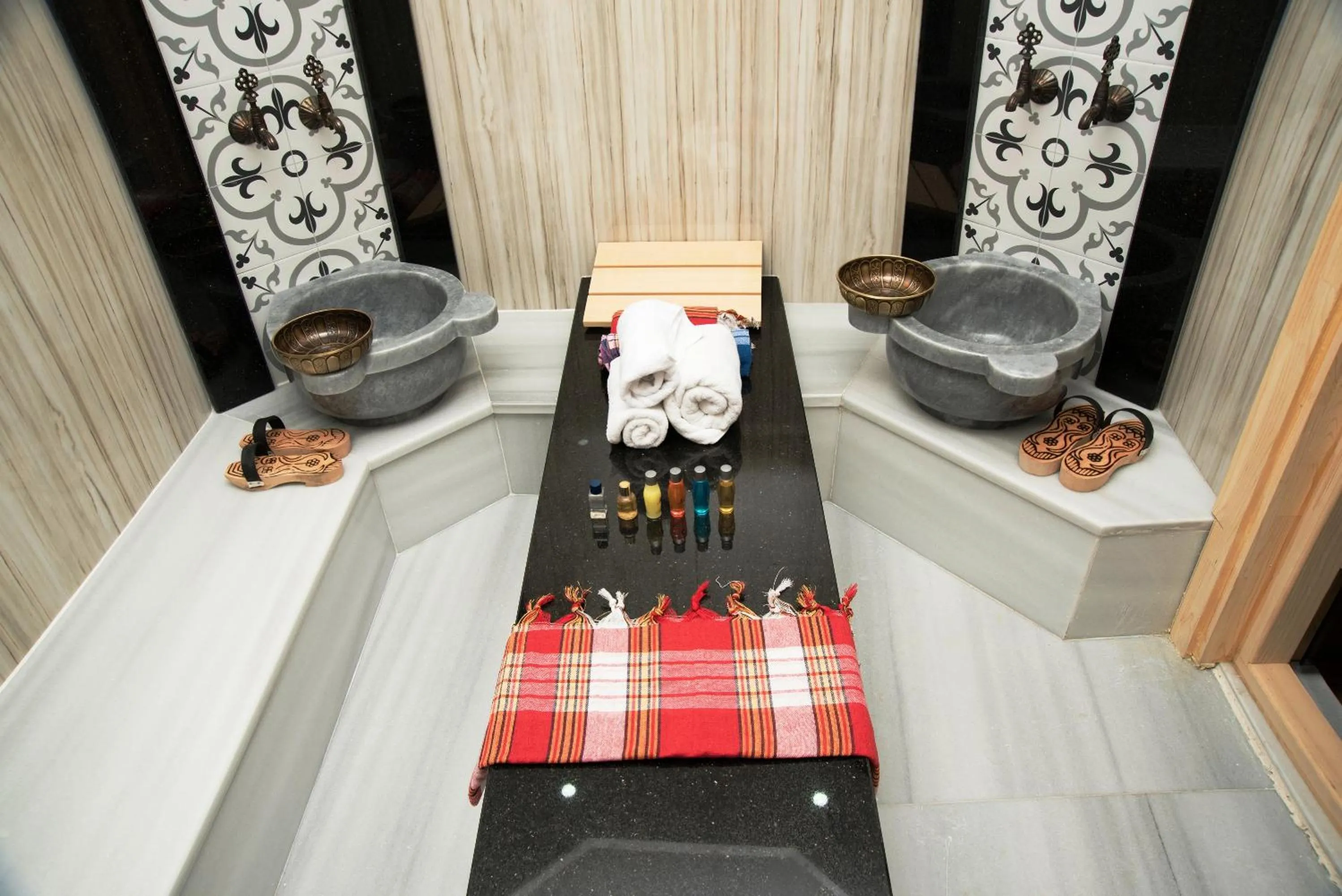 Sauna in Cube Suites