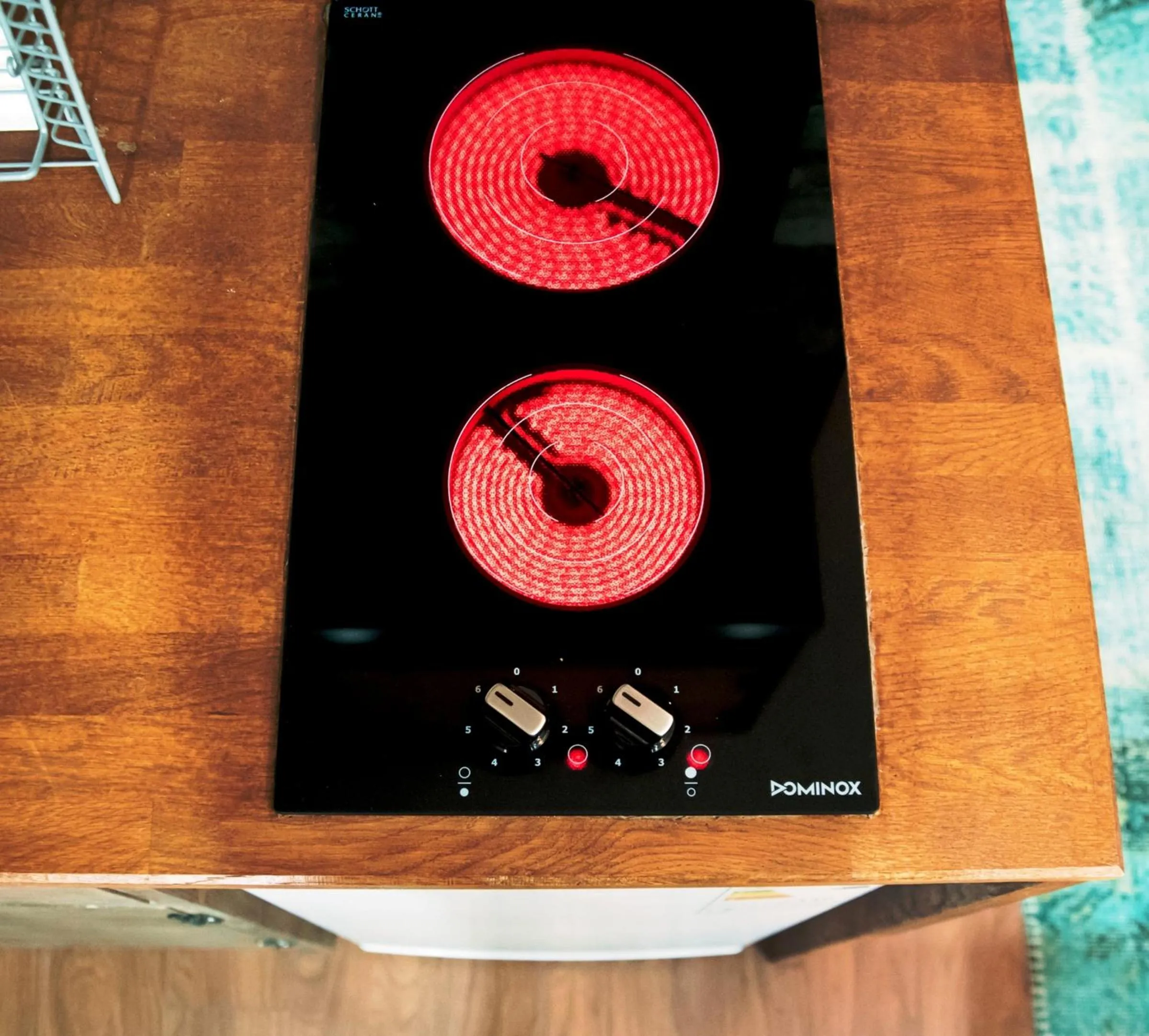 Coffee/tea facilities in Cube Suites