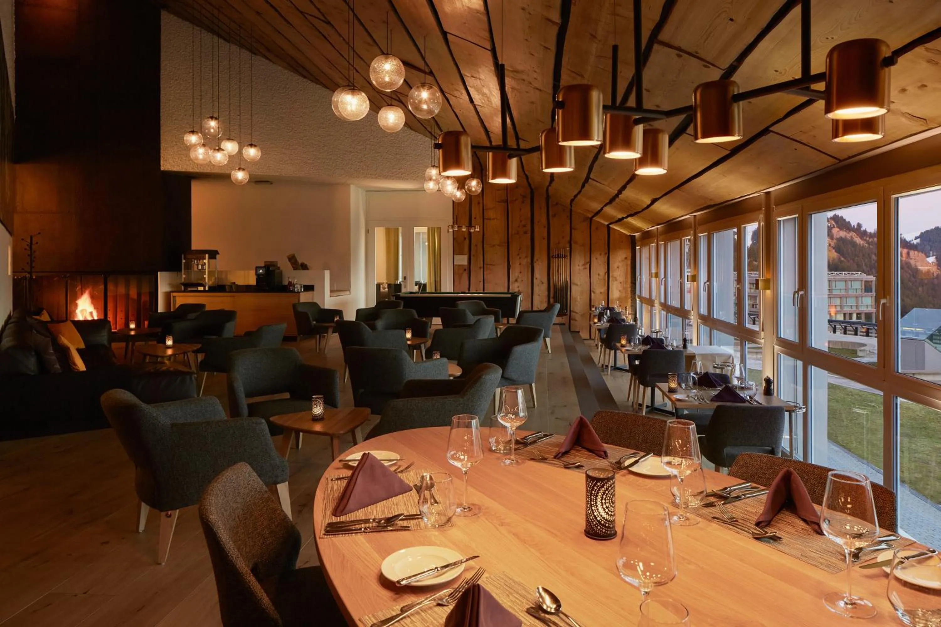 Lounge or bar in Rigi Kaltbad Swiss Quality Hotel