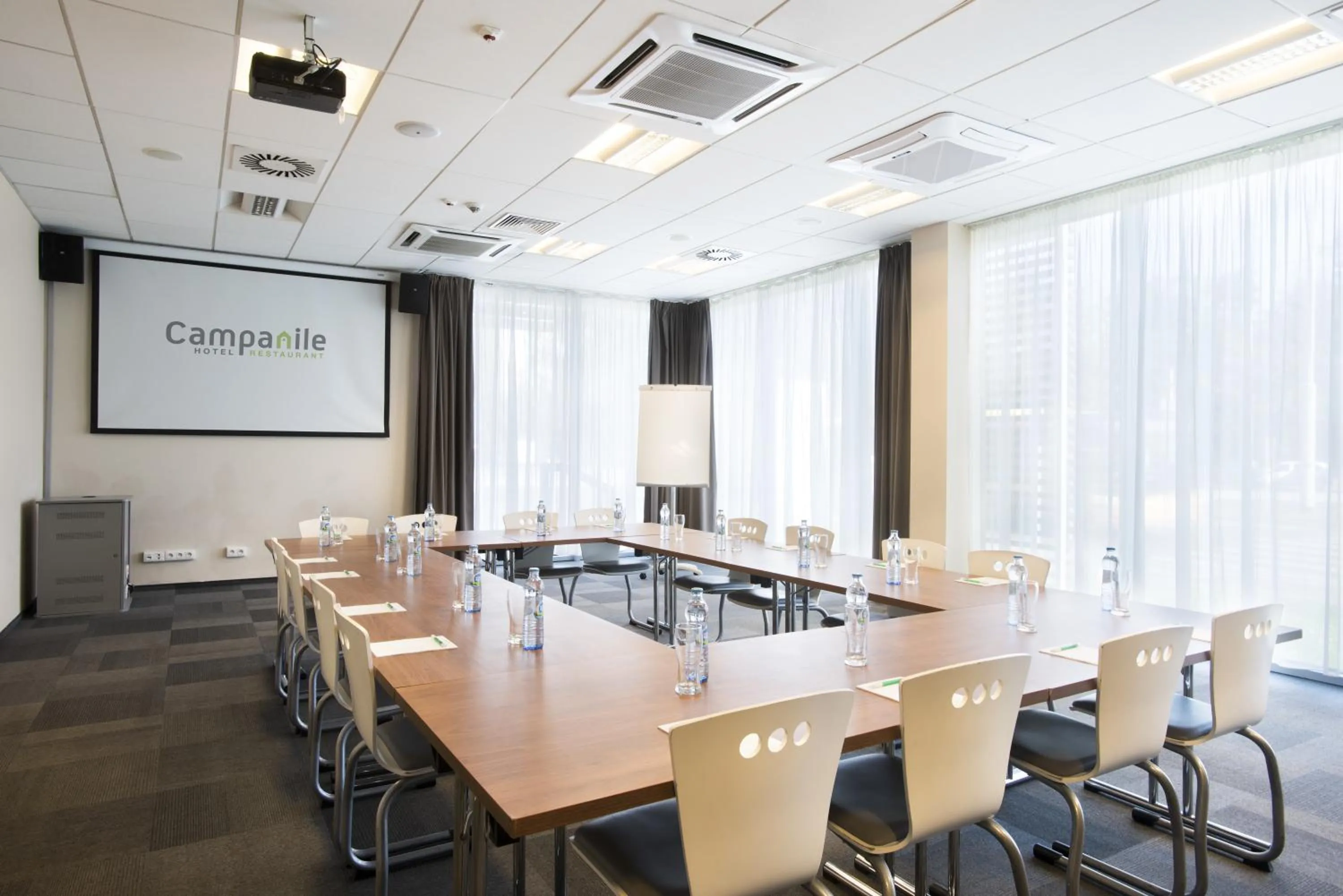 Business facilities in Campanile Wroclaw Centrum