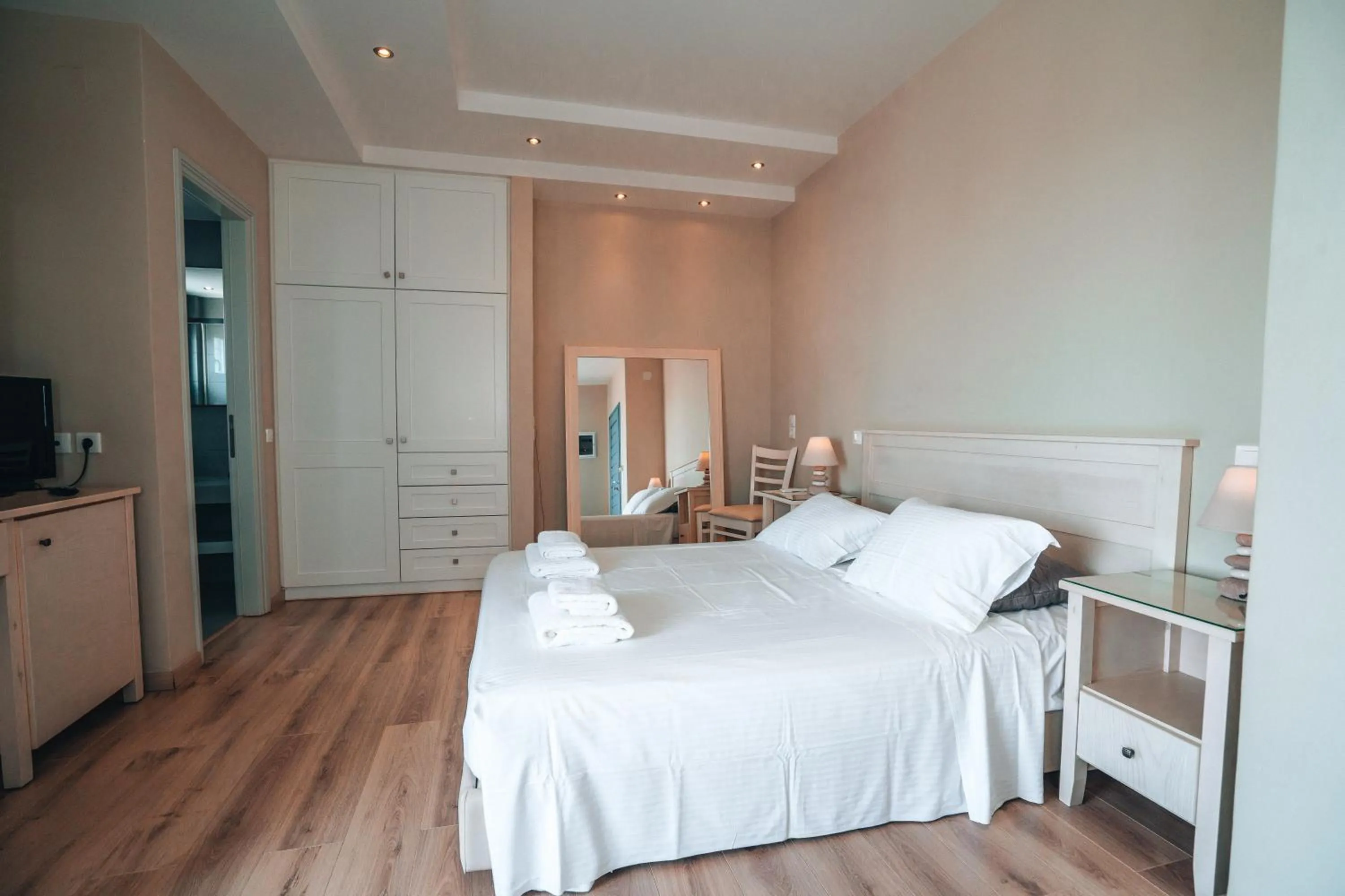 Bed in Alexandros Studios