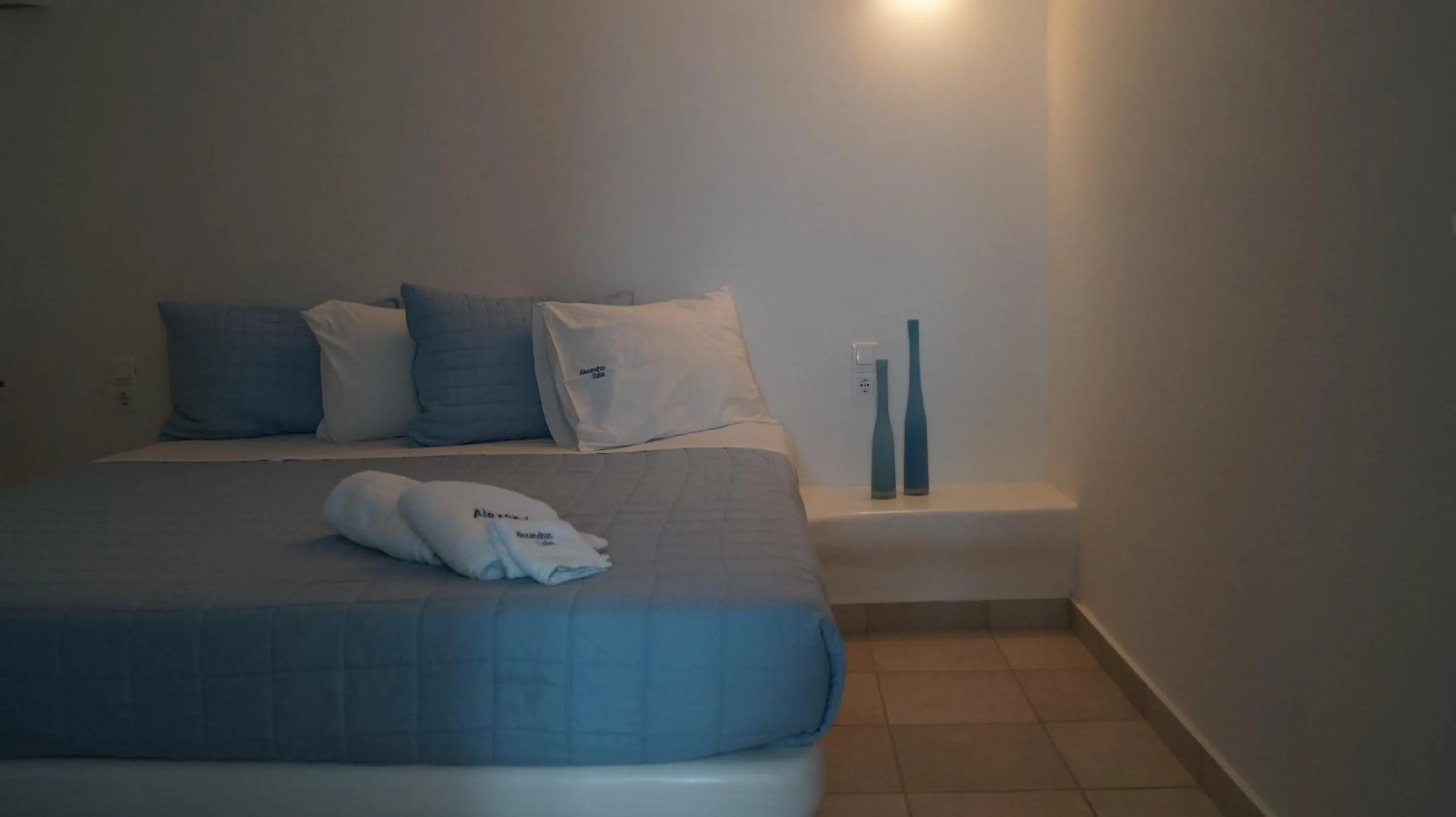 Bed in Alexandros Studios