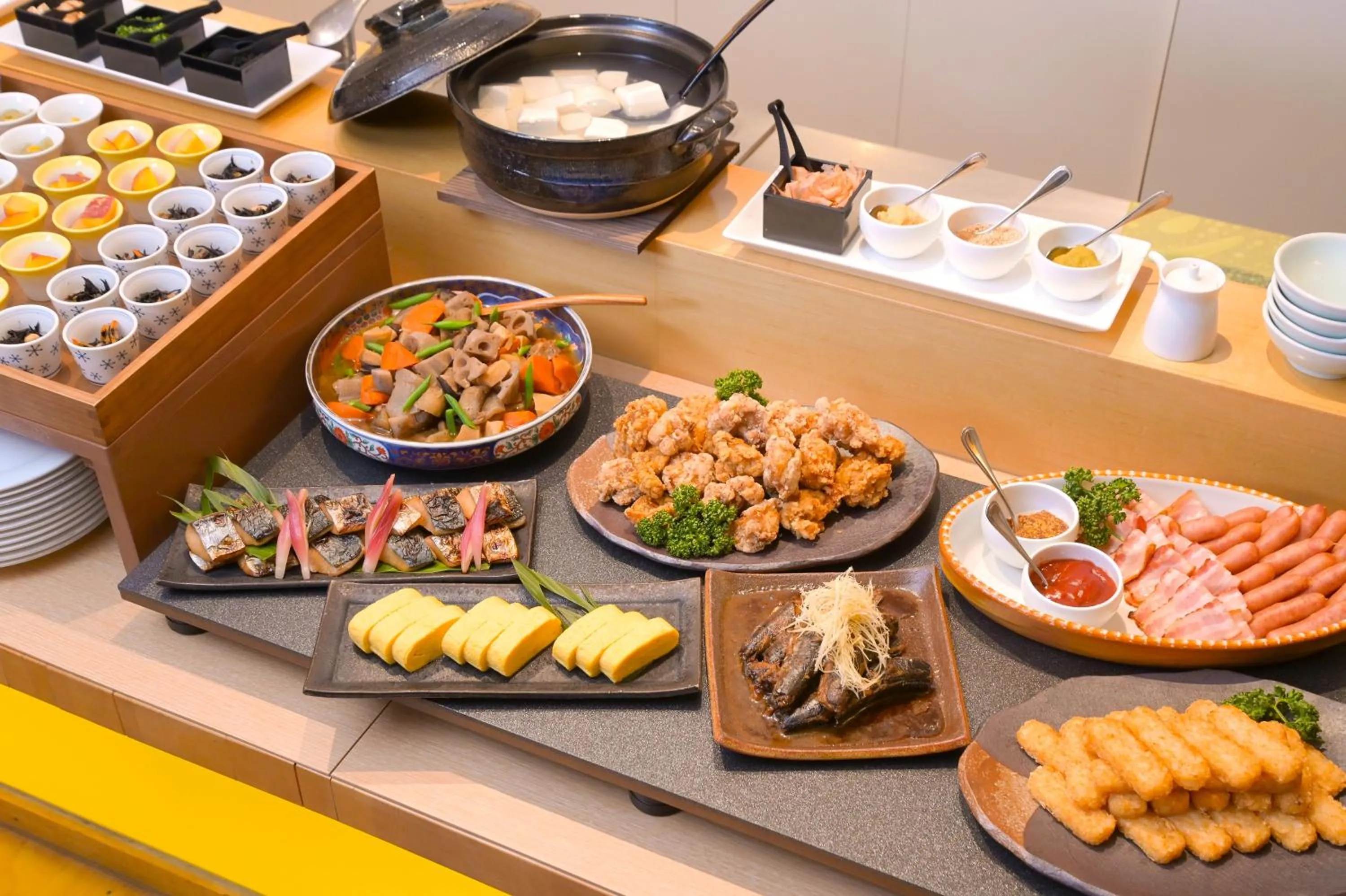 Restaurant/places to eat in Chigusa Hotel