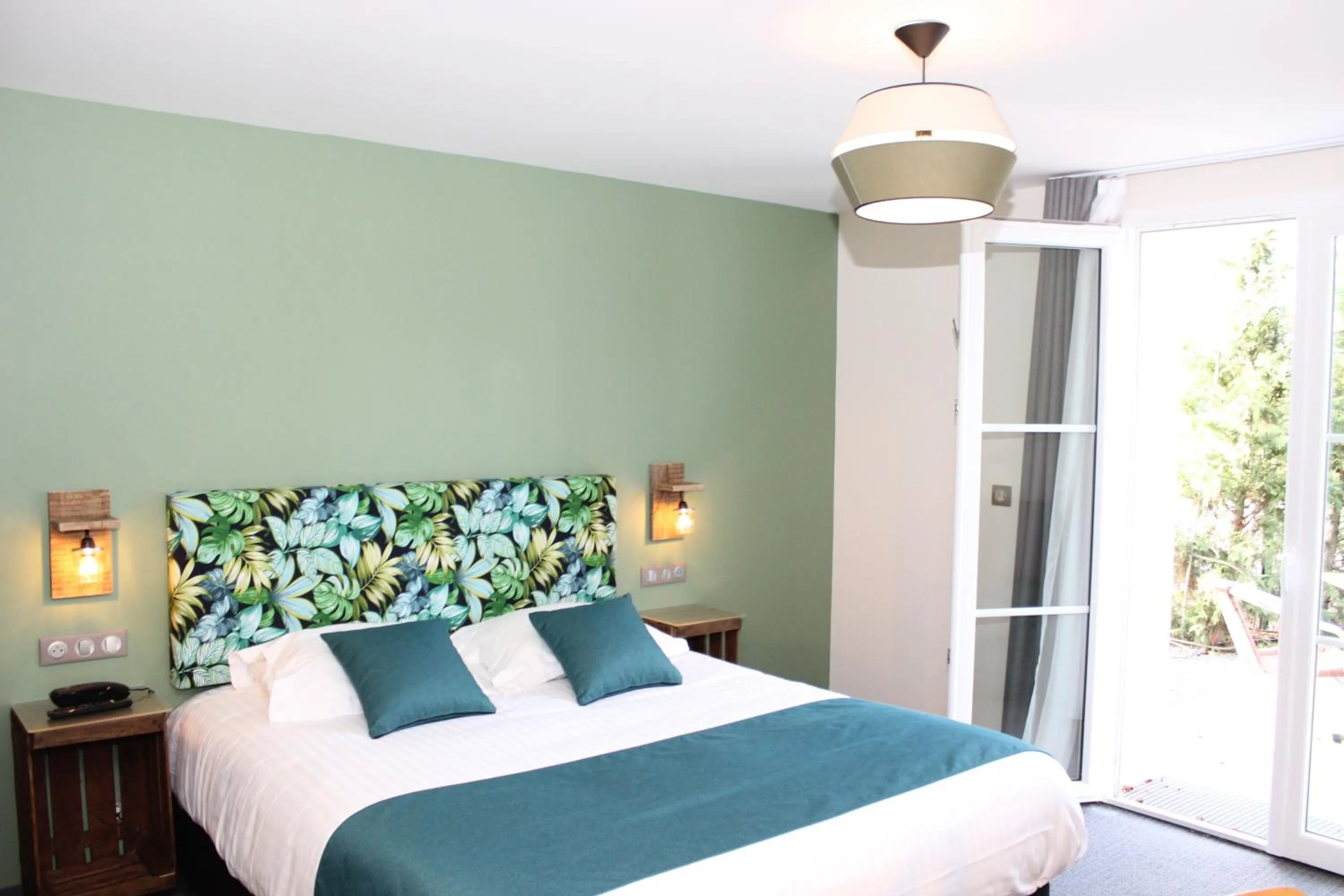 Patio, Bed in Clos De La Vaupalière - Rouen