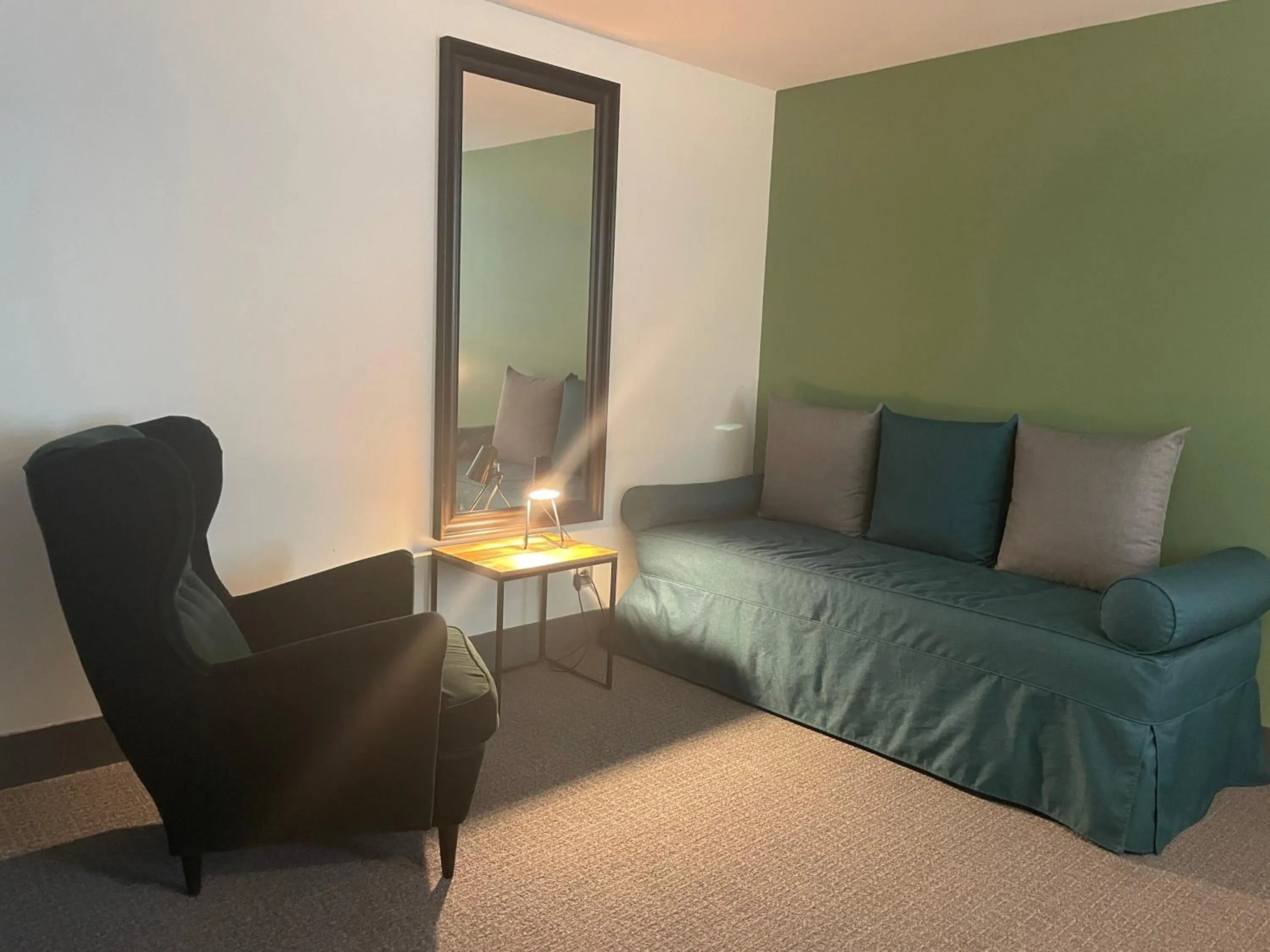 Seating area, Bed in Clos De La Vaupalière - Rouen