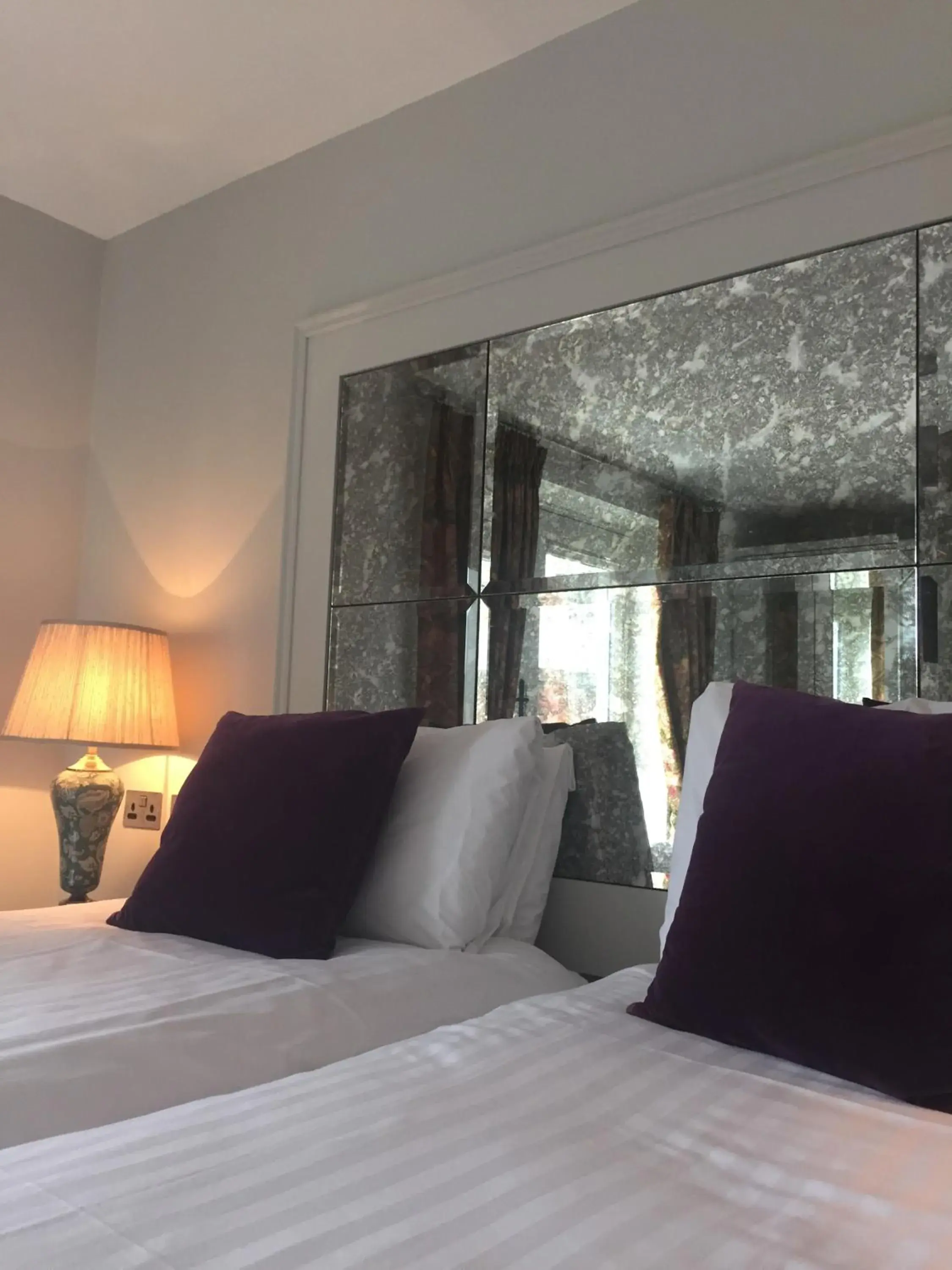 Townhouse Suite in No.1 Pery Square Hotel & Spa Townhouse Suite in No.1 Pery Square Hotel & Spa