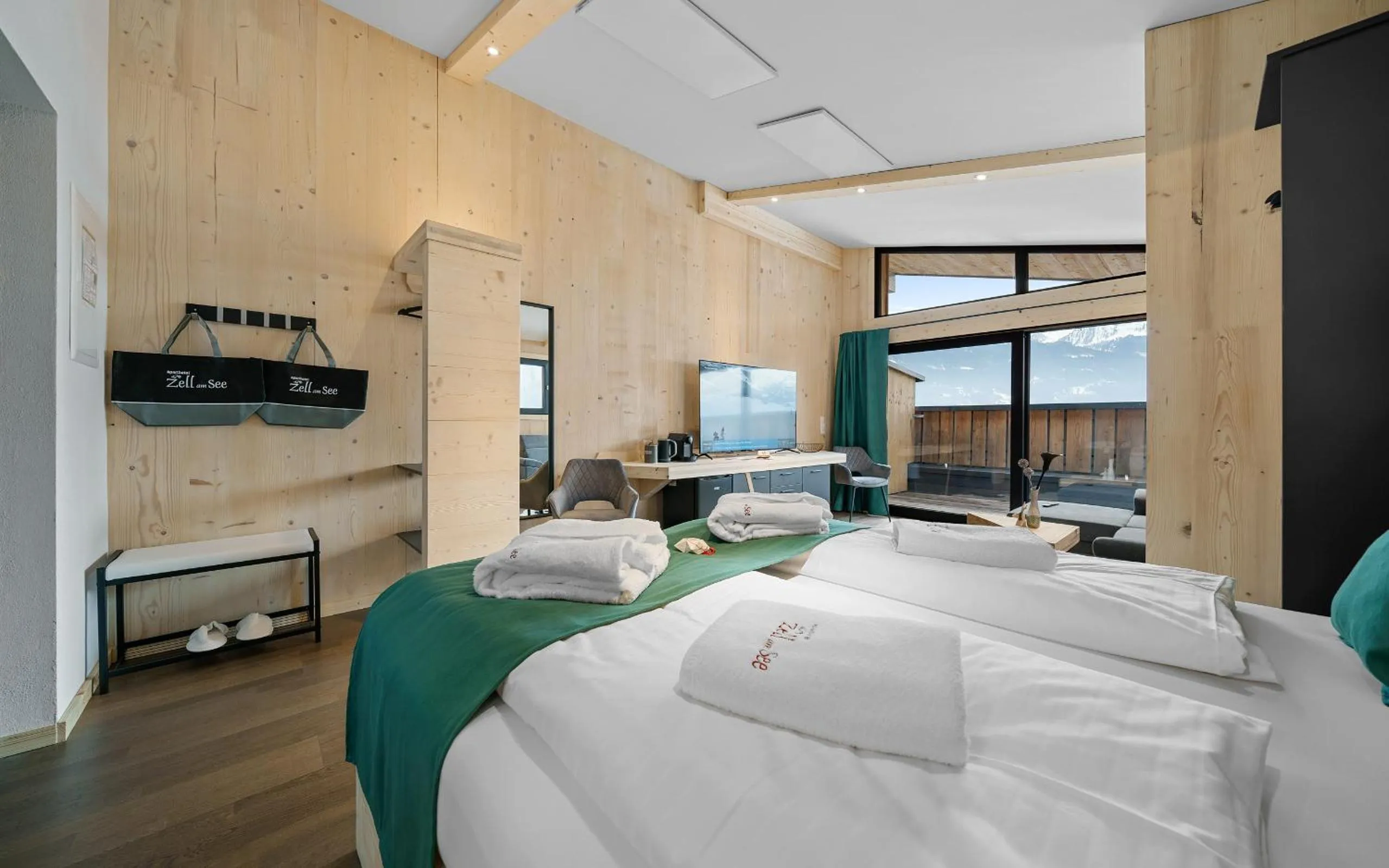 Natural landscape, Bed in Aparthotel Zell am See (Contactless Check-In)