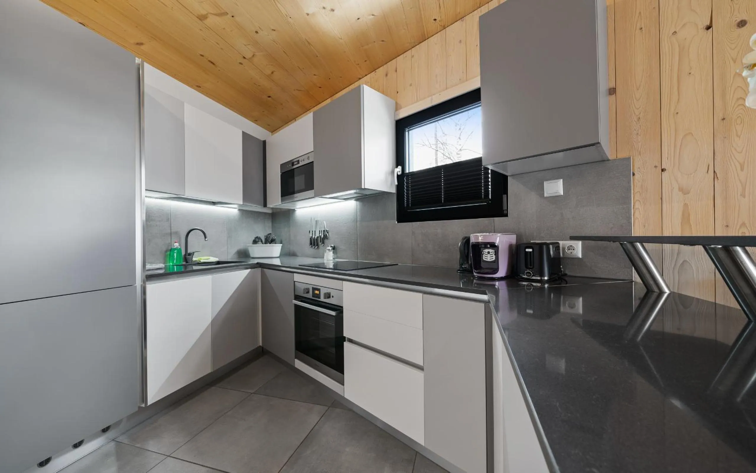 Kitchen or kitchenette in Aparthotel Zell am See (Contactless Check-In)