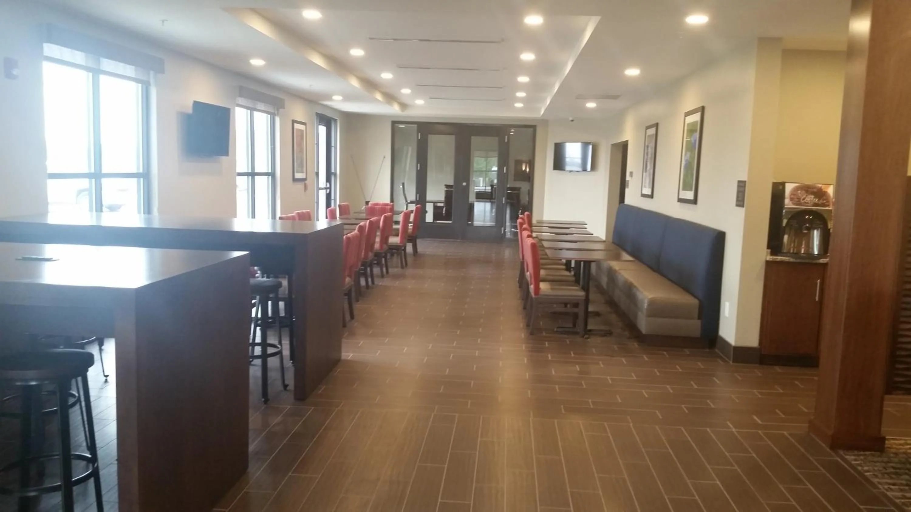 Comfort Inn White House