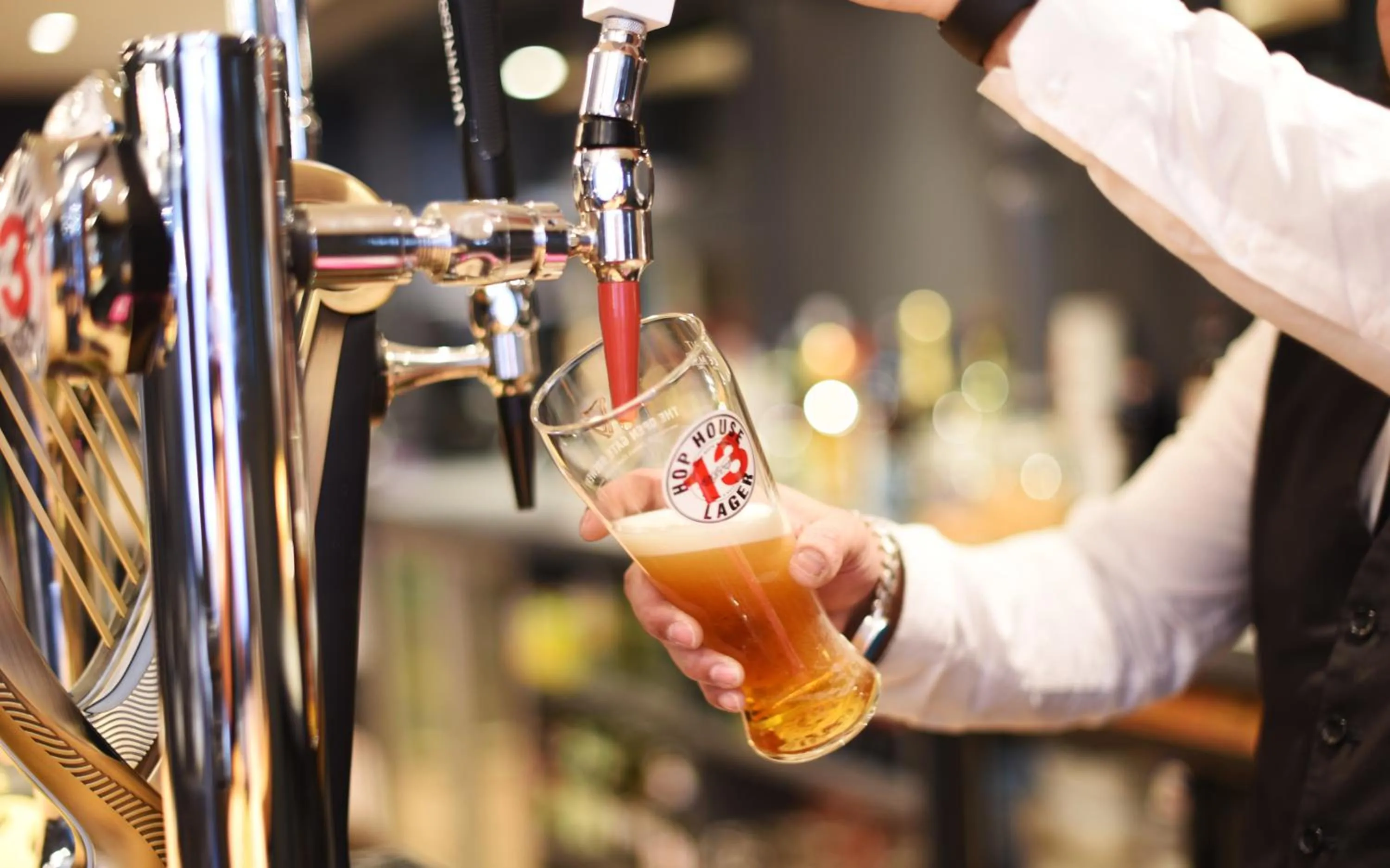 Food and drinks in The Pack And Carriage London