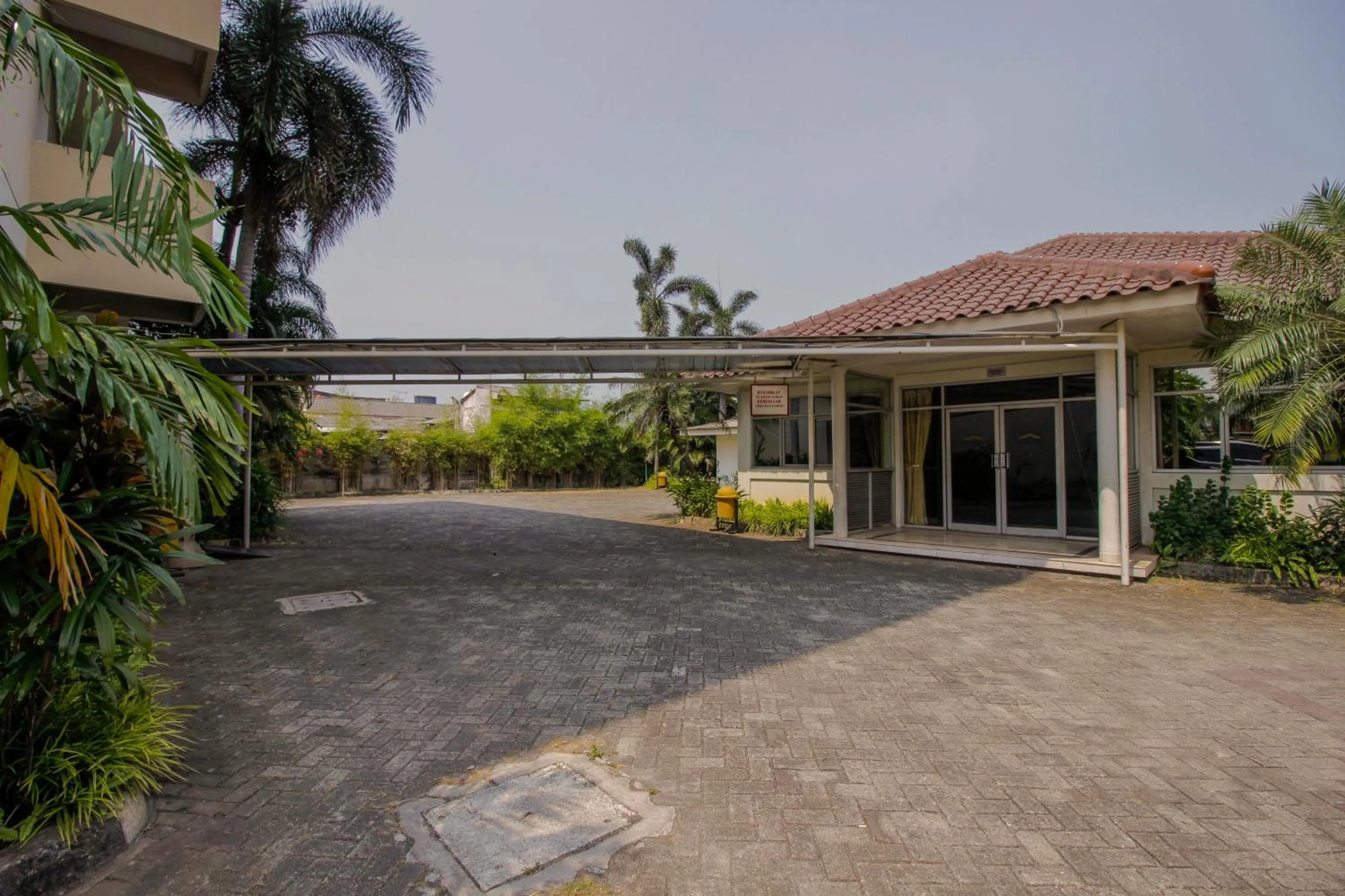 Property building in RedDoorz Plus at Pitagiri GBK Senayan