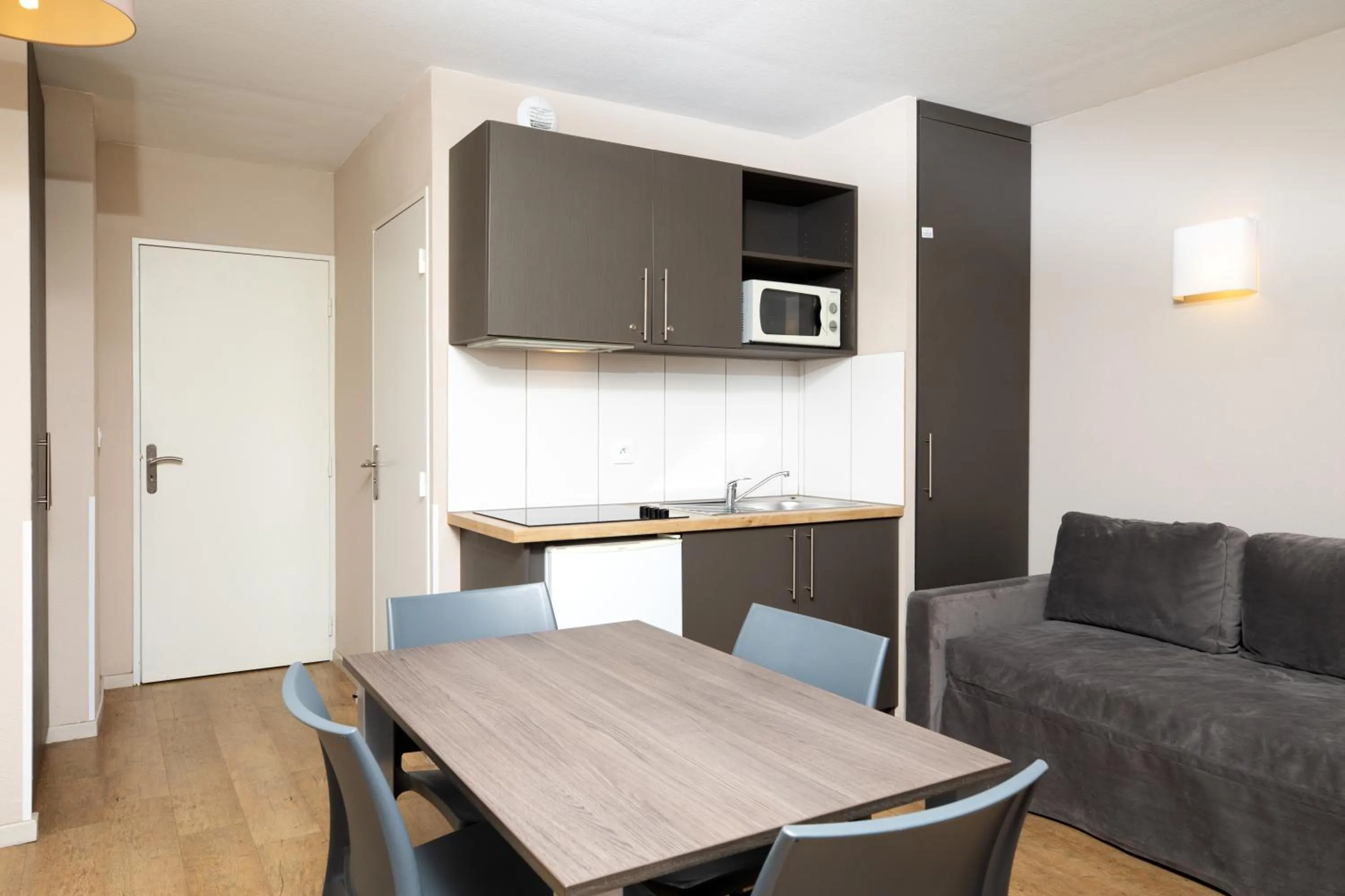 Photo of the whole room in SOWELL RESIDENCES Pra Loup