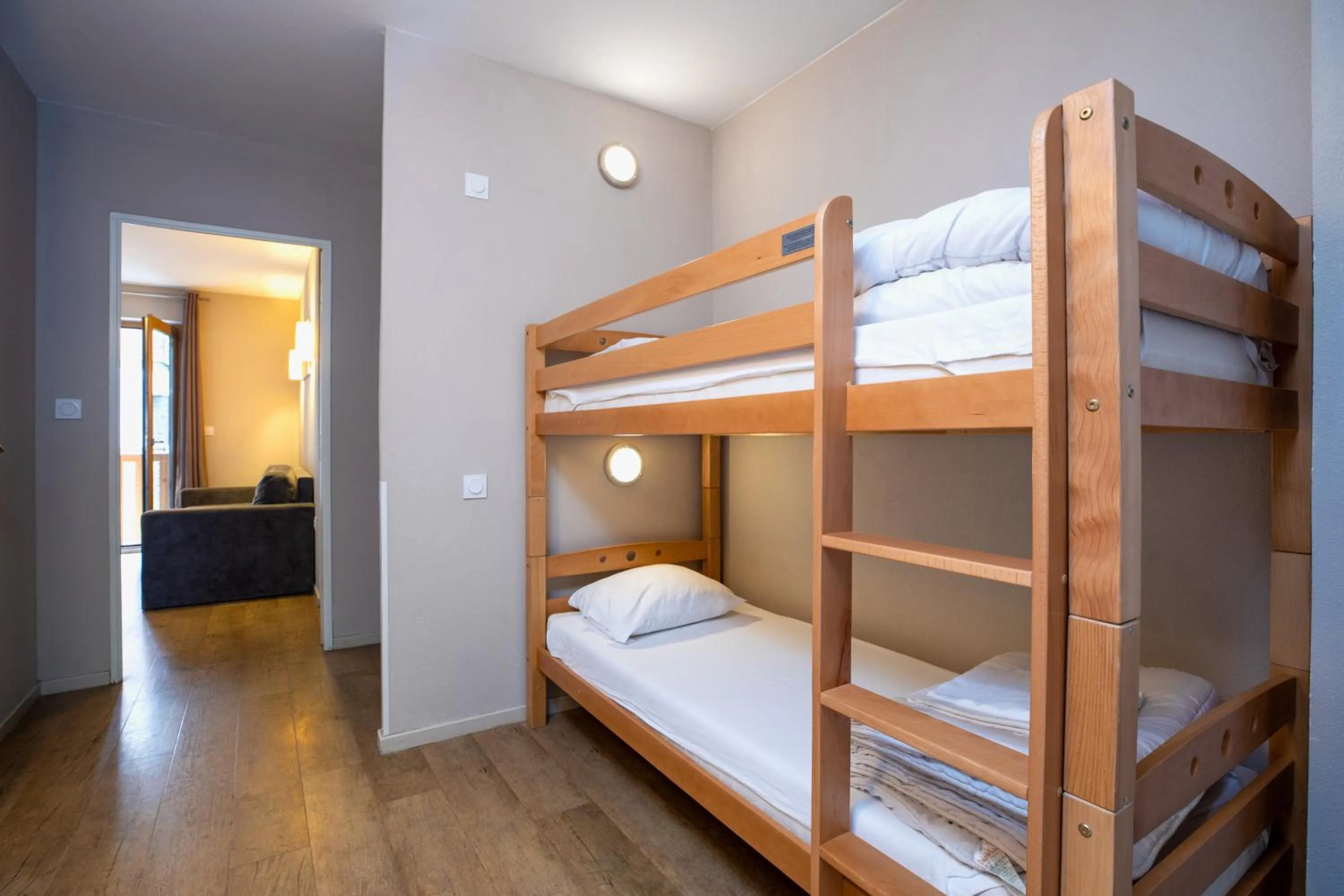 bunk bed, Bed in SOWELL RESIDENCES Pra Loup