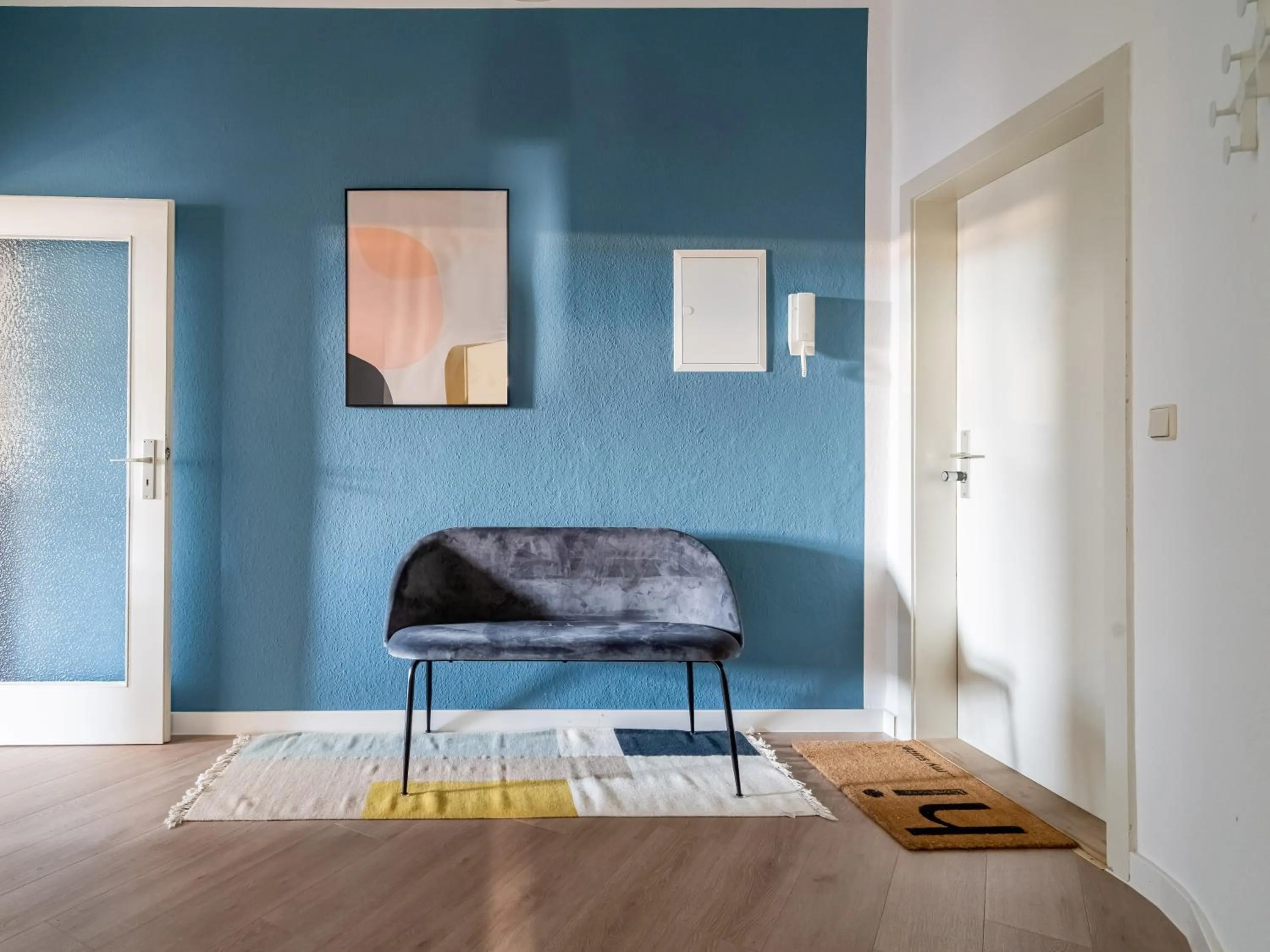 Seating area in Limehome Dresden Hoyerswerdaerstraße