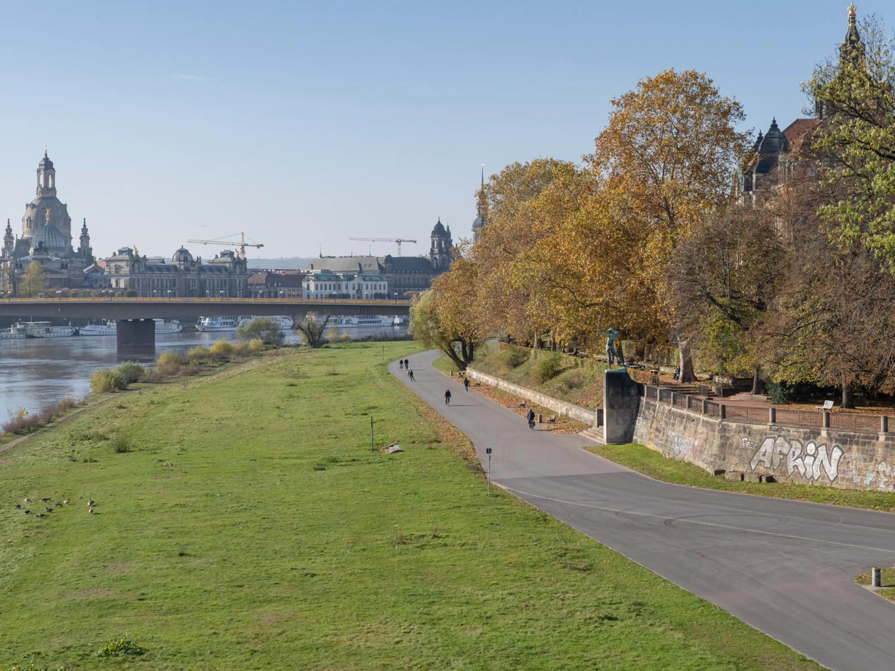 Nearby landmark in Limehome Dresden Hoyerswerdaerstraße