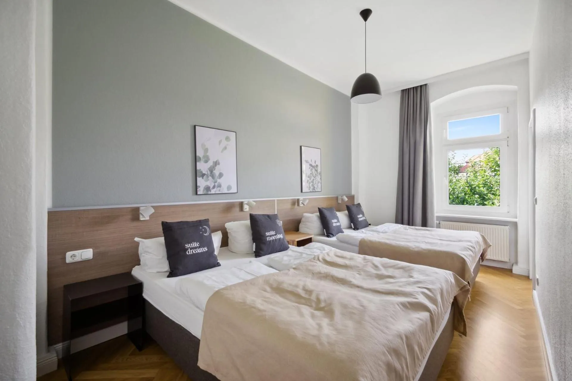 Bed in Limehome Dresden Tannenstraße