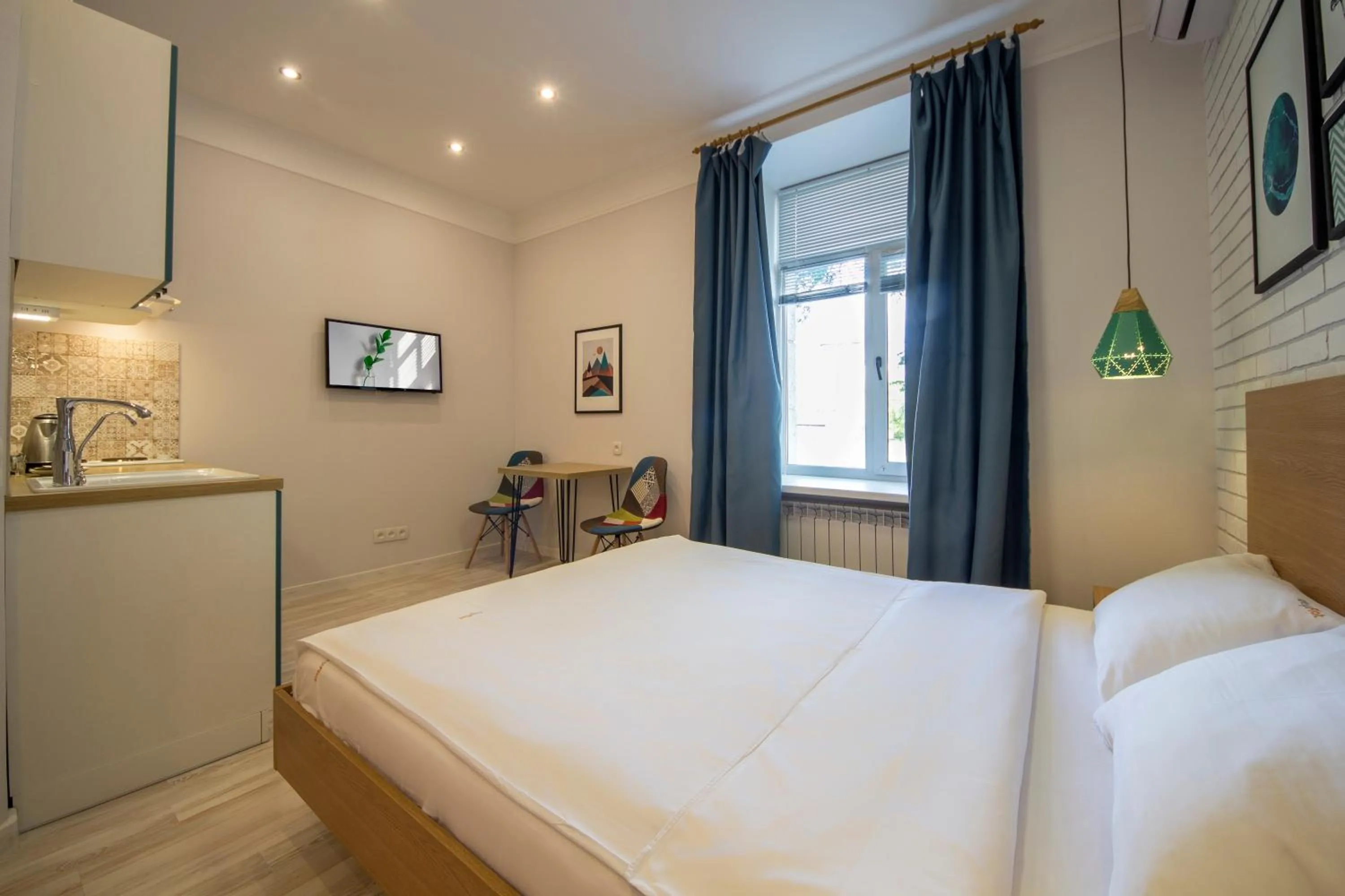 TV and multimedia, Bed in Idea Design Apart-Hotel