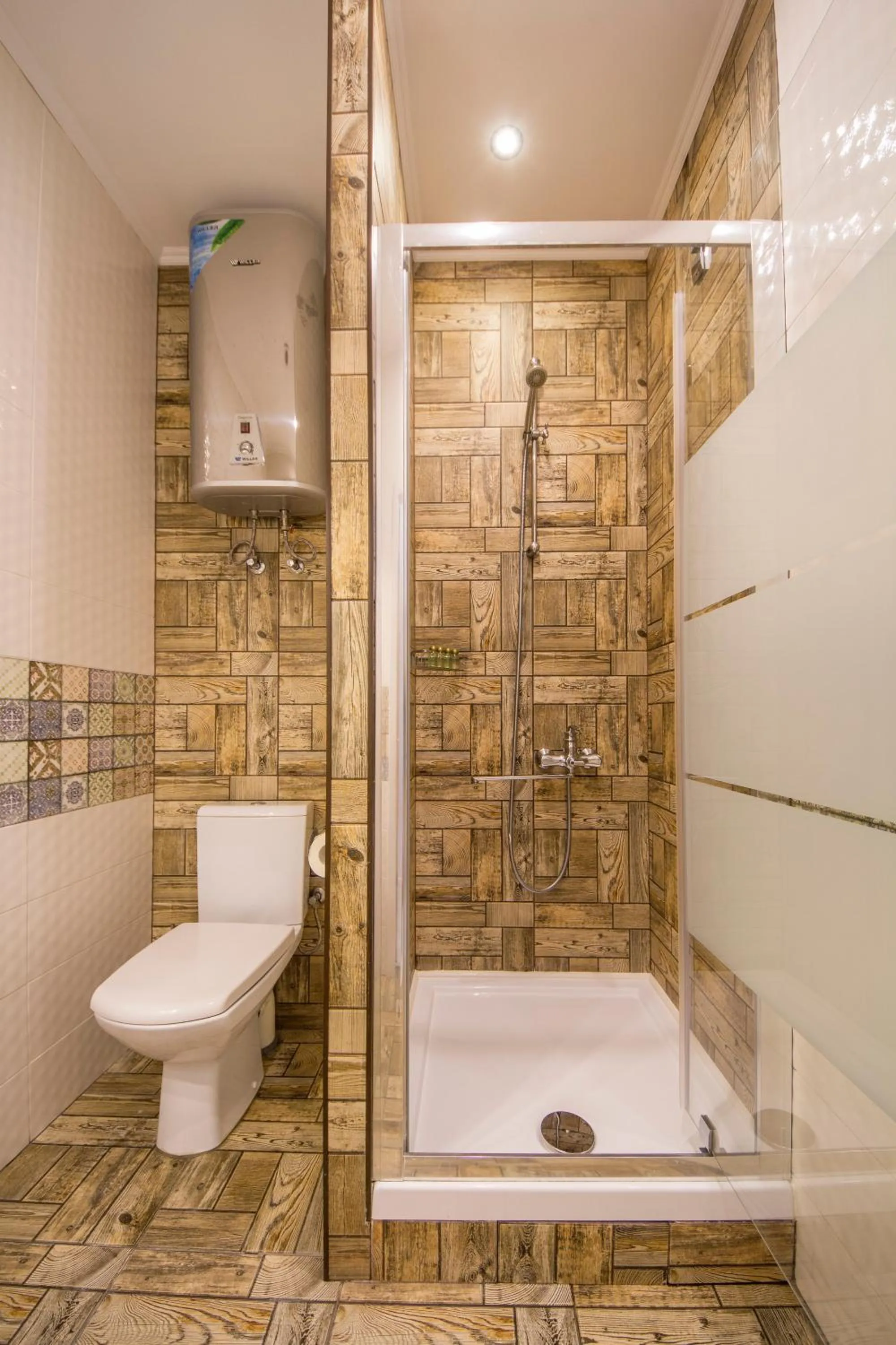 Shower in Idea Design Apart-Hotel