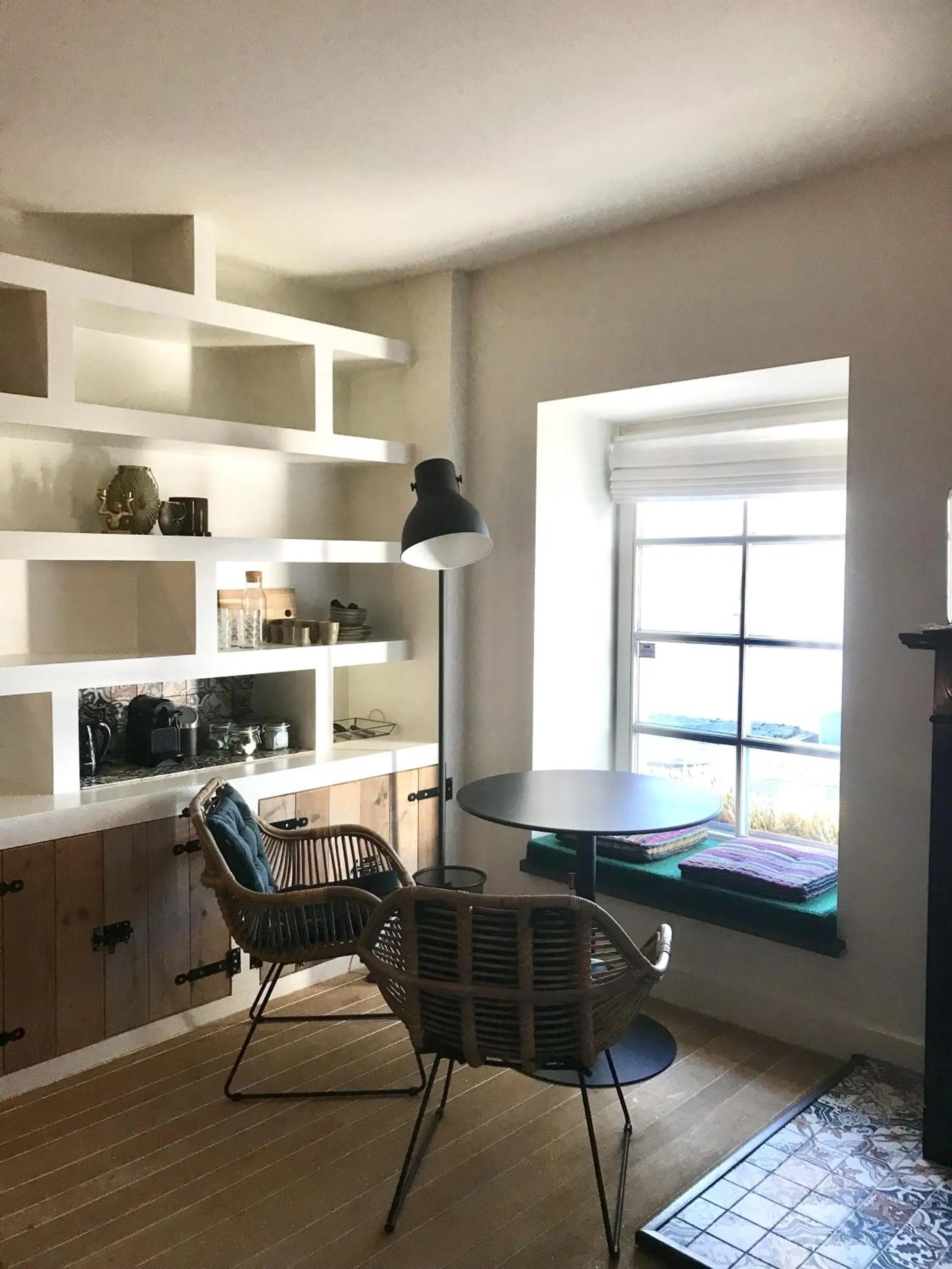 Dining area in B&B No. 42
