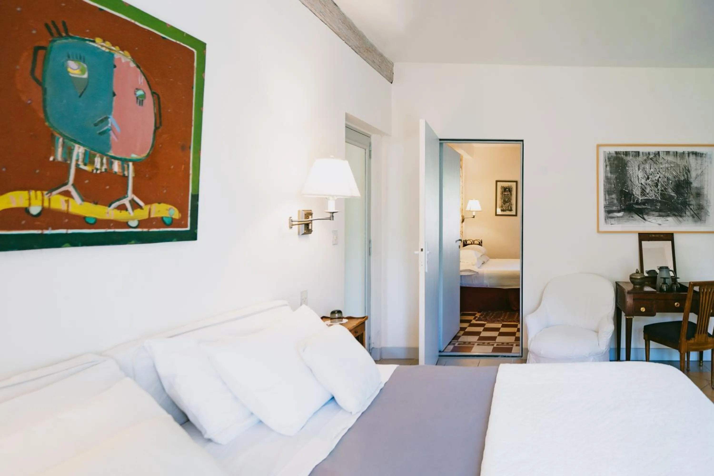 Photo of the whole room, Bed in Bastide Rose
