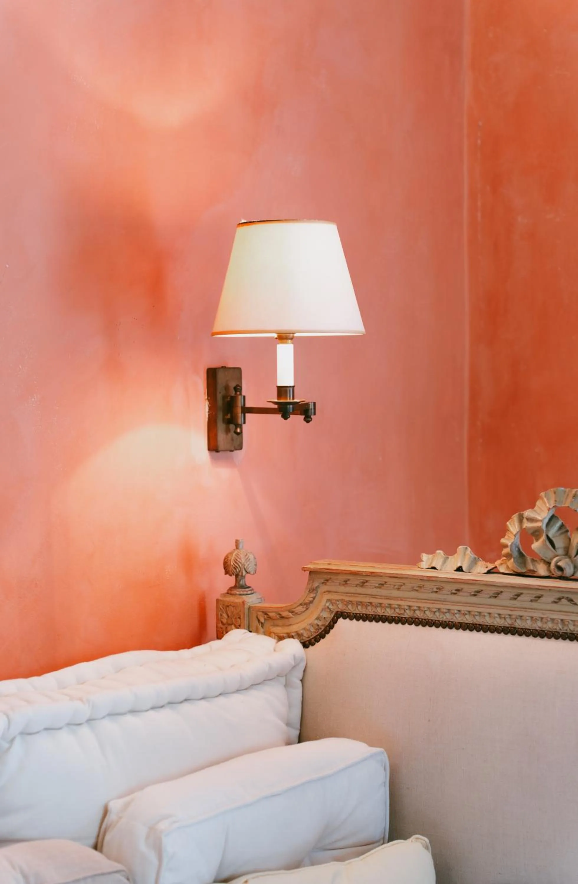 Living room, Bed in Bastide Rose