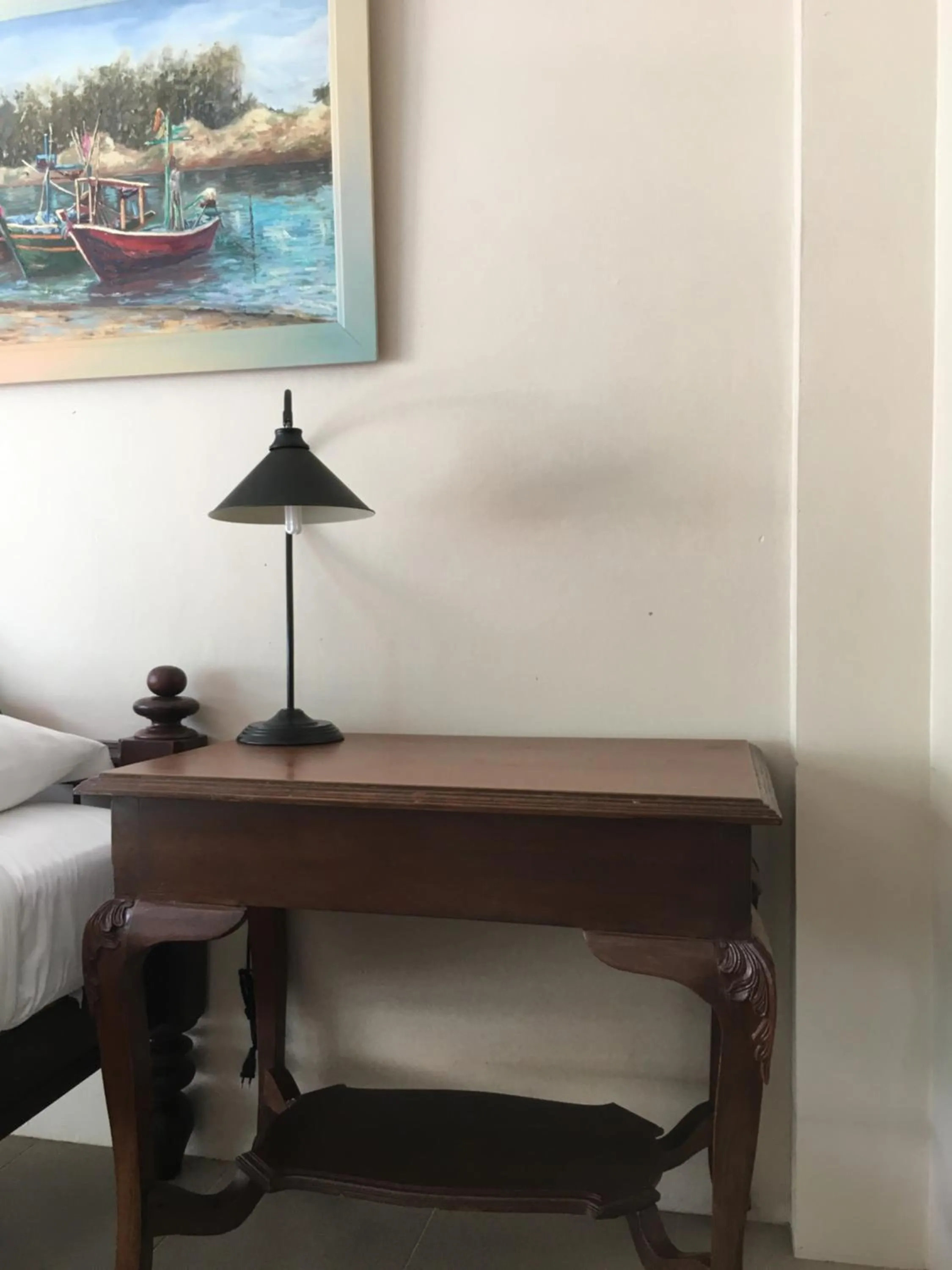 Decorative detail, Bed in Freedom Kata