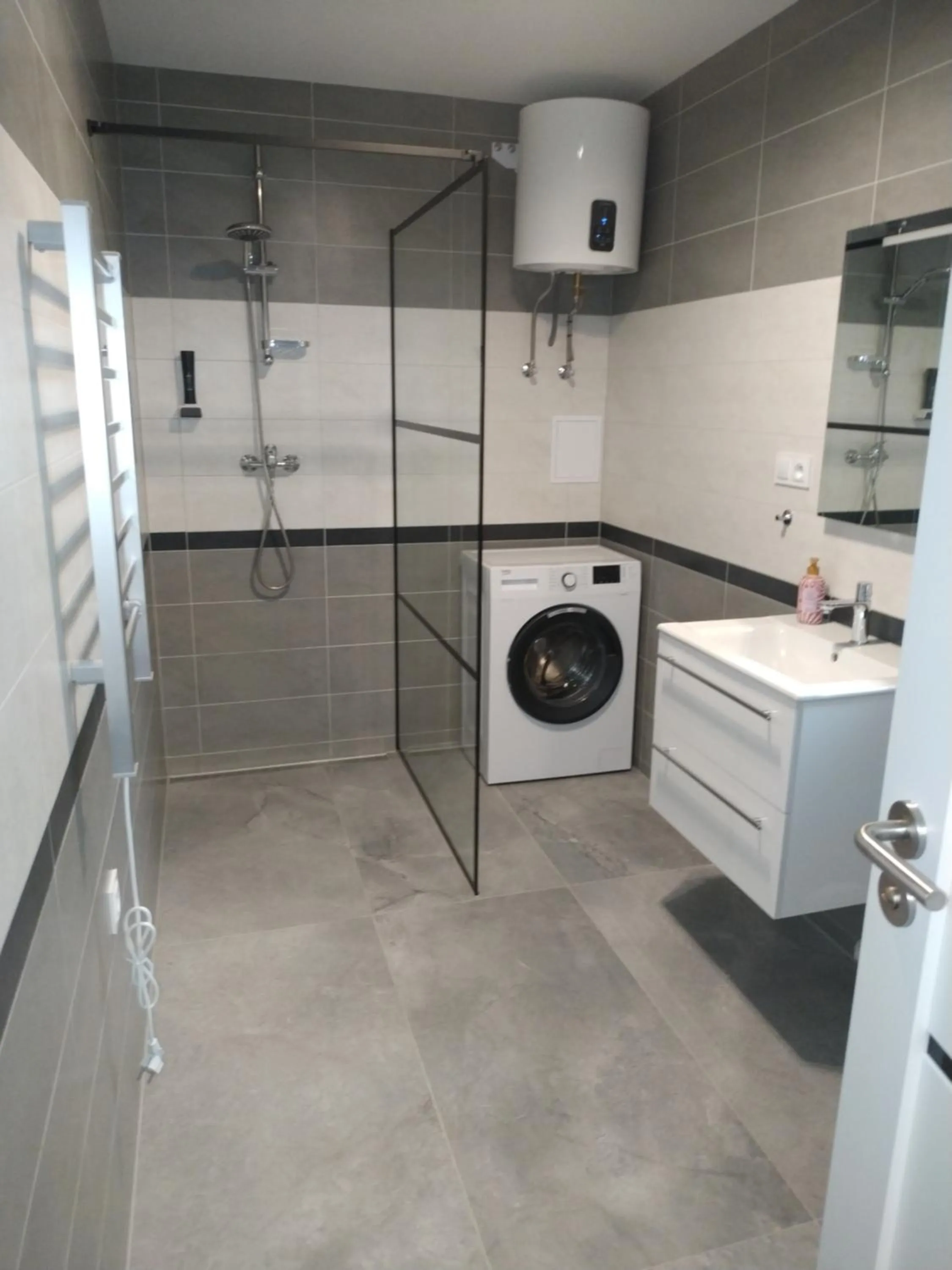 Bathroom in Motel Vega