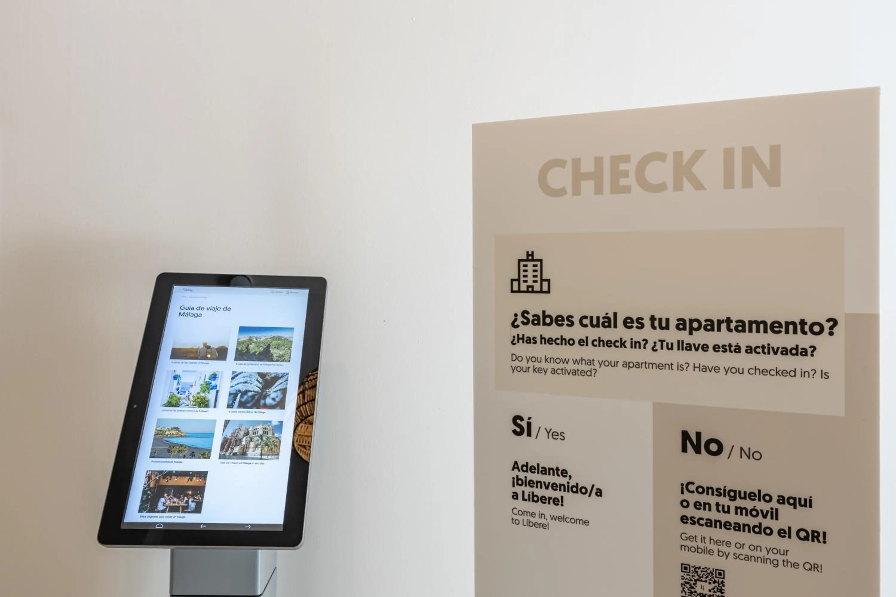 Lobby or reception in Líbere Málaga Teatro Romano