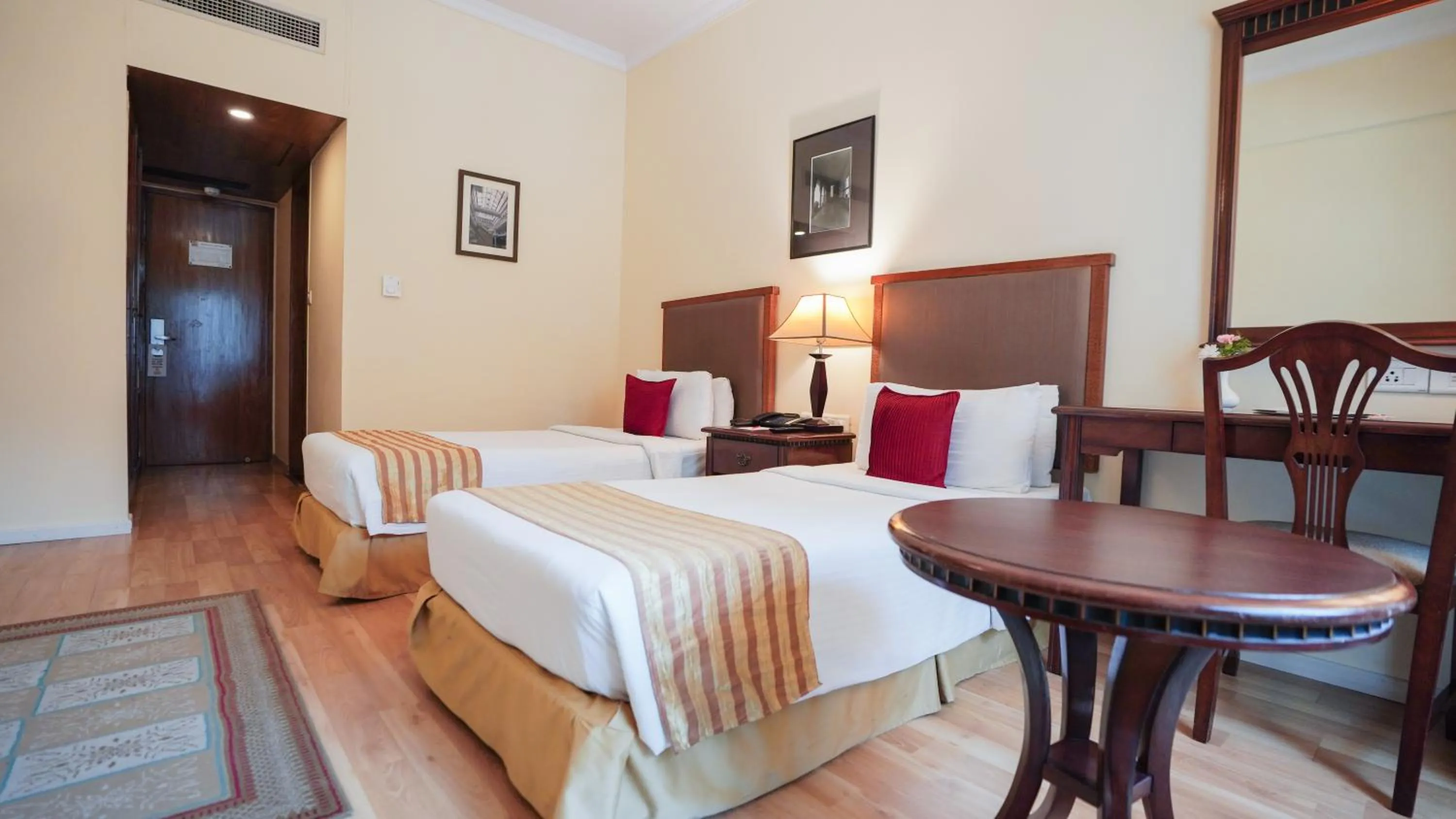 Bedroom, Bed in MGM Mark Whitefield