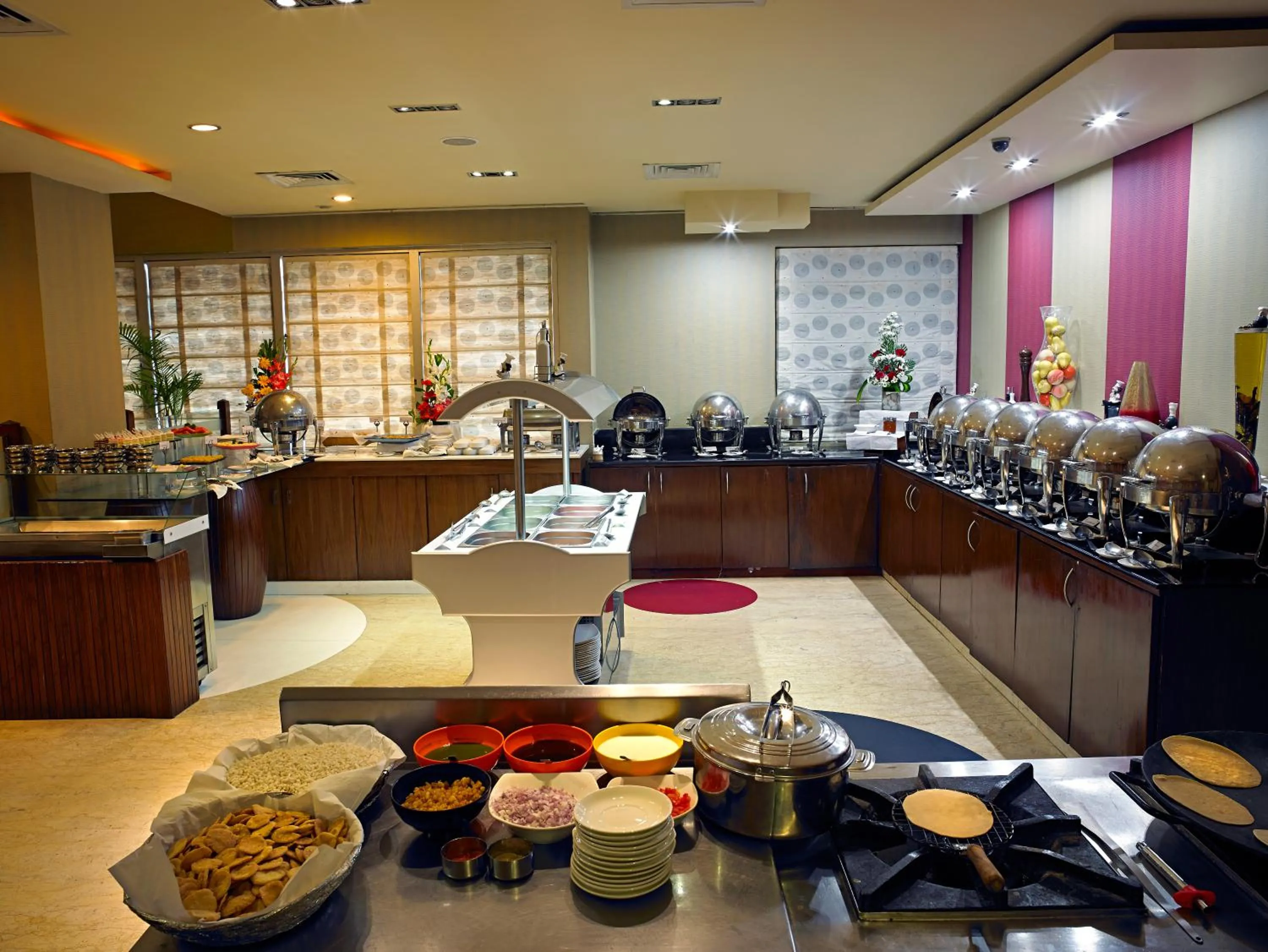 Restaurant/places to eat in MGM Mark Whitefield