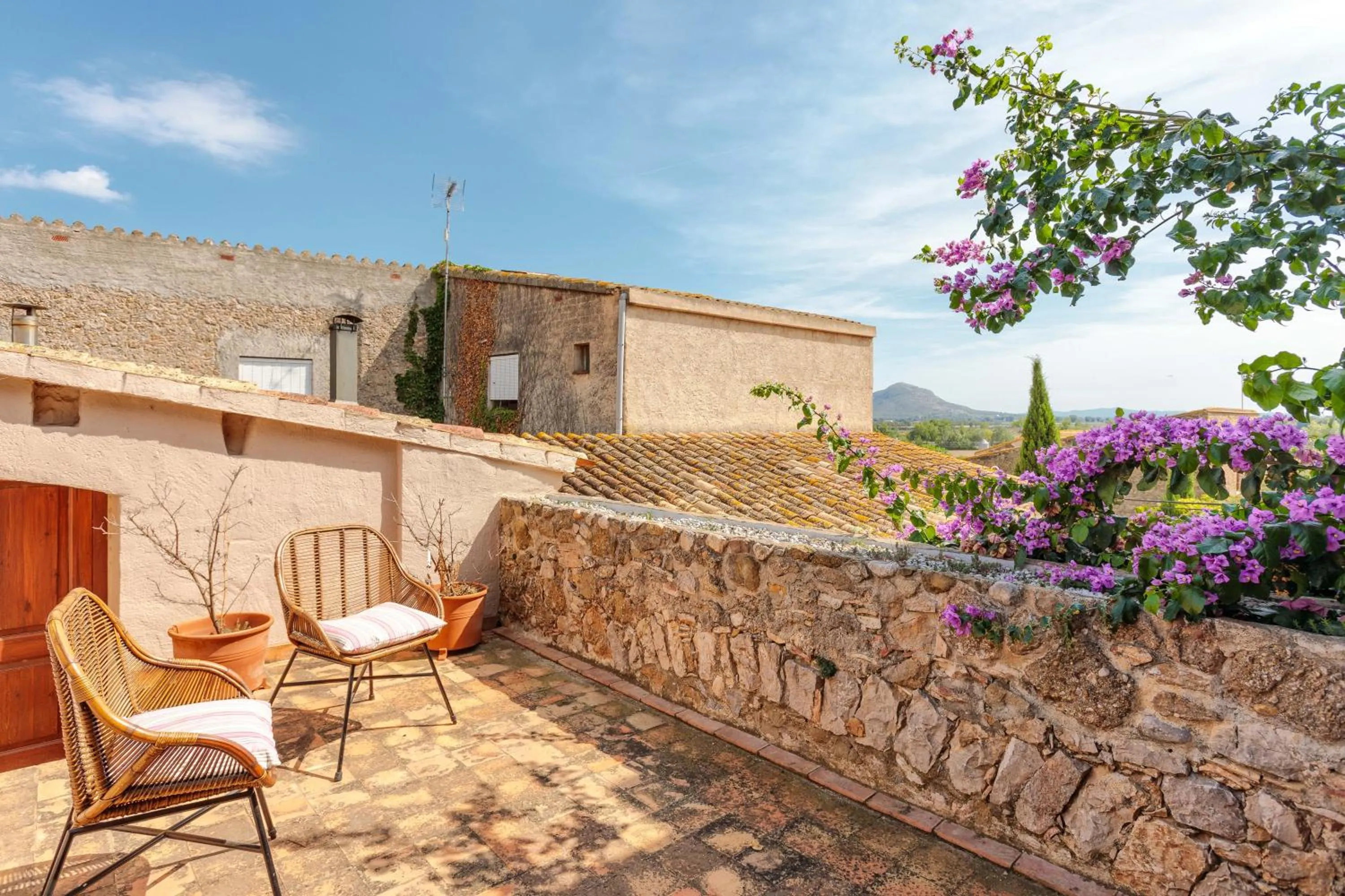 Patio in Flateli Tor