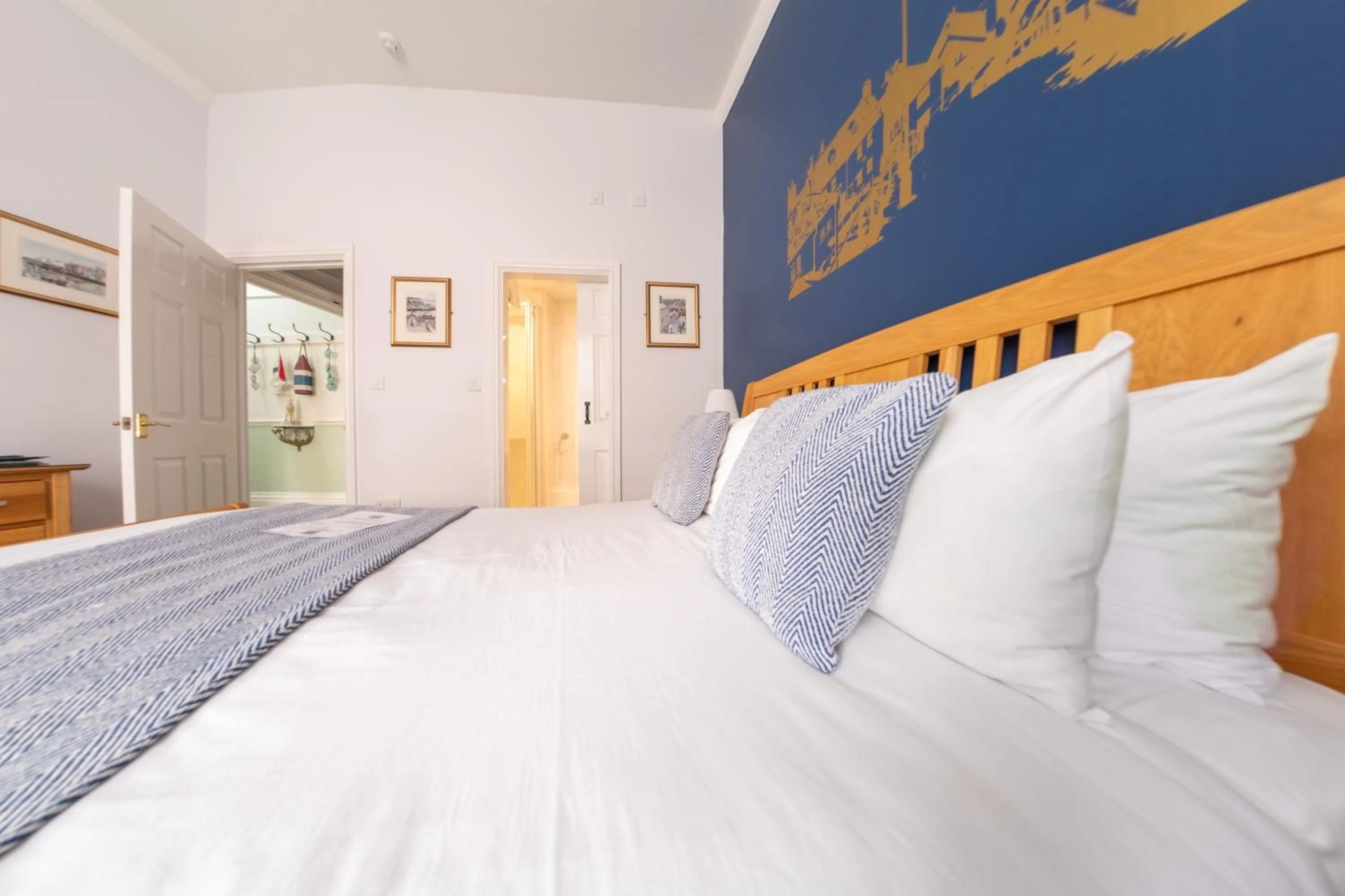 Bed in Number 7 Guest House