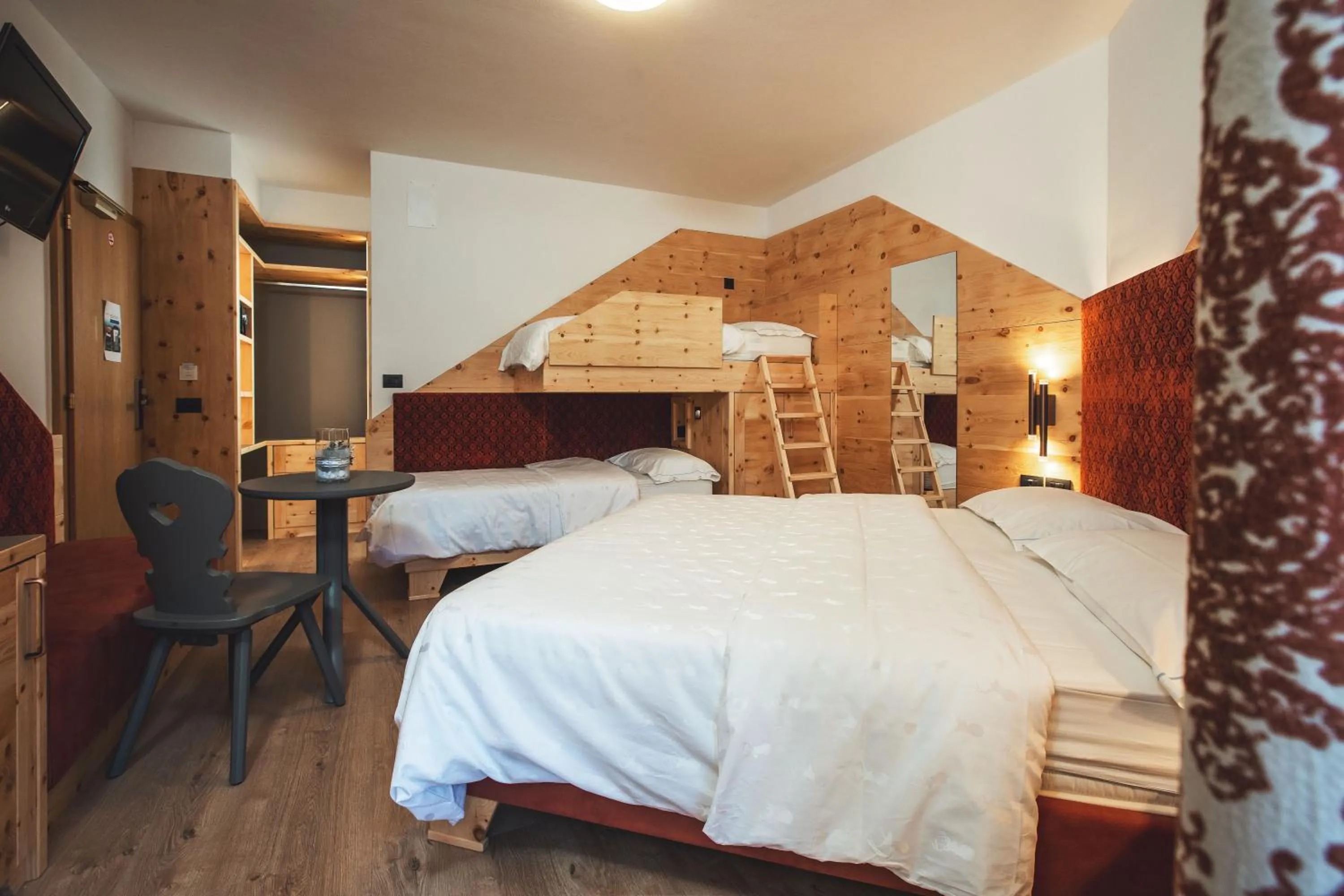 Bed in Hotel Cristallo