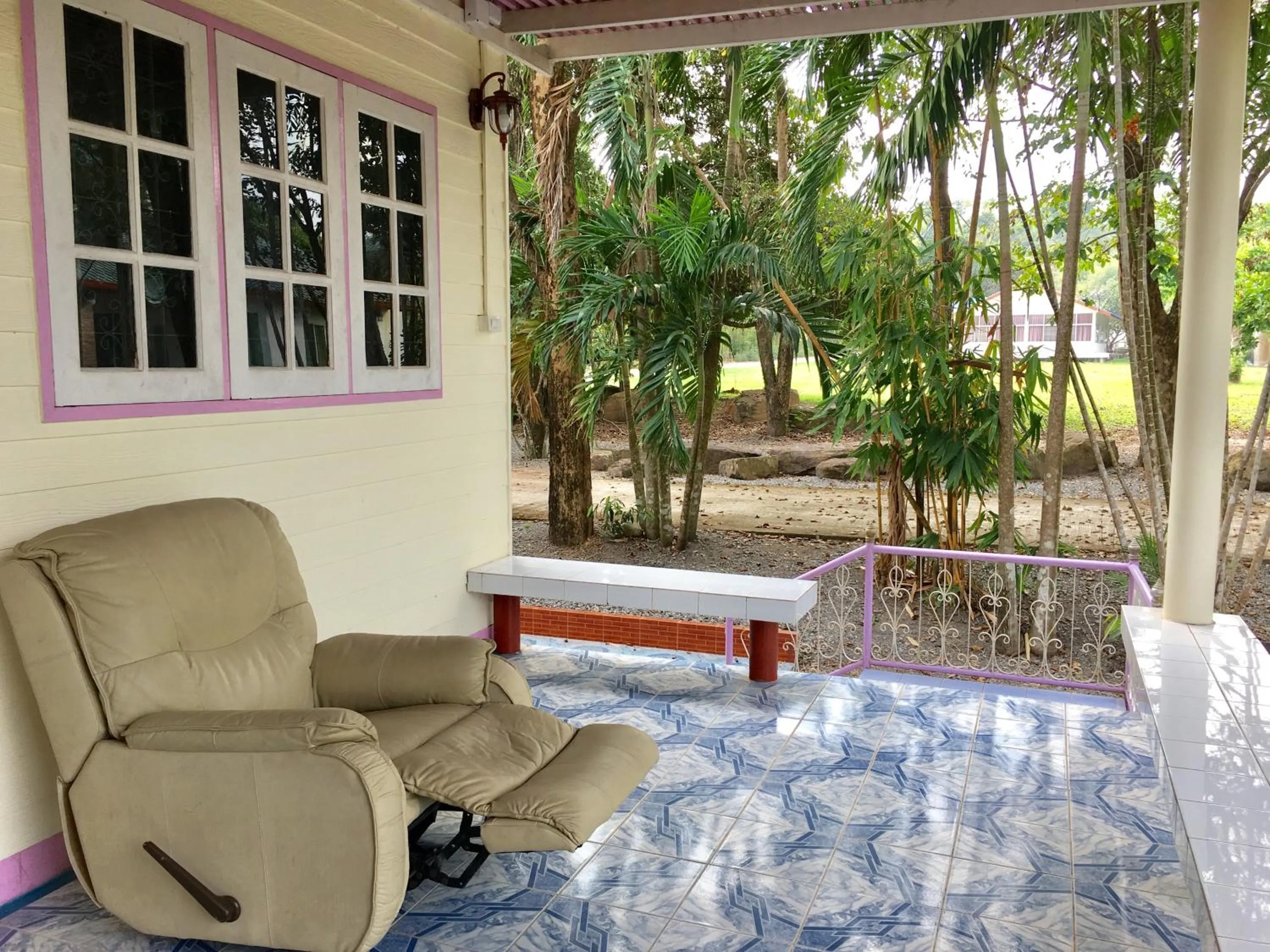 Seating area in นาหินลาดรีสอร์ท Nahinlad Resort