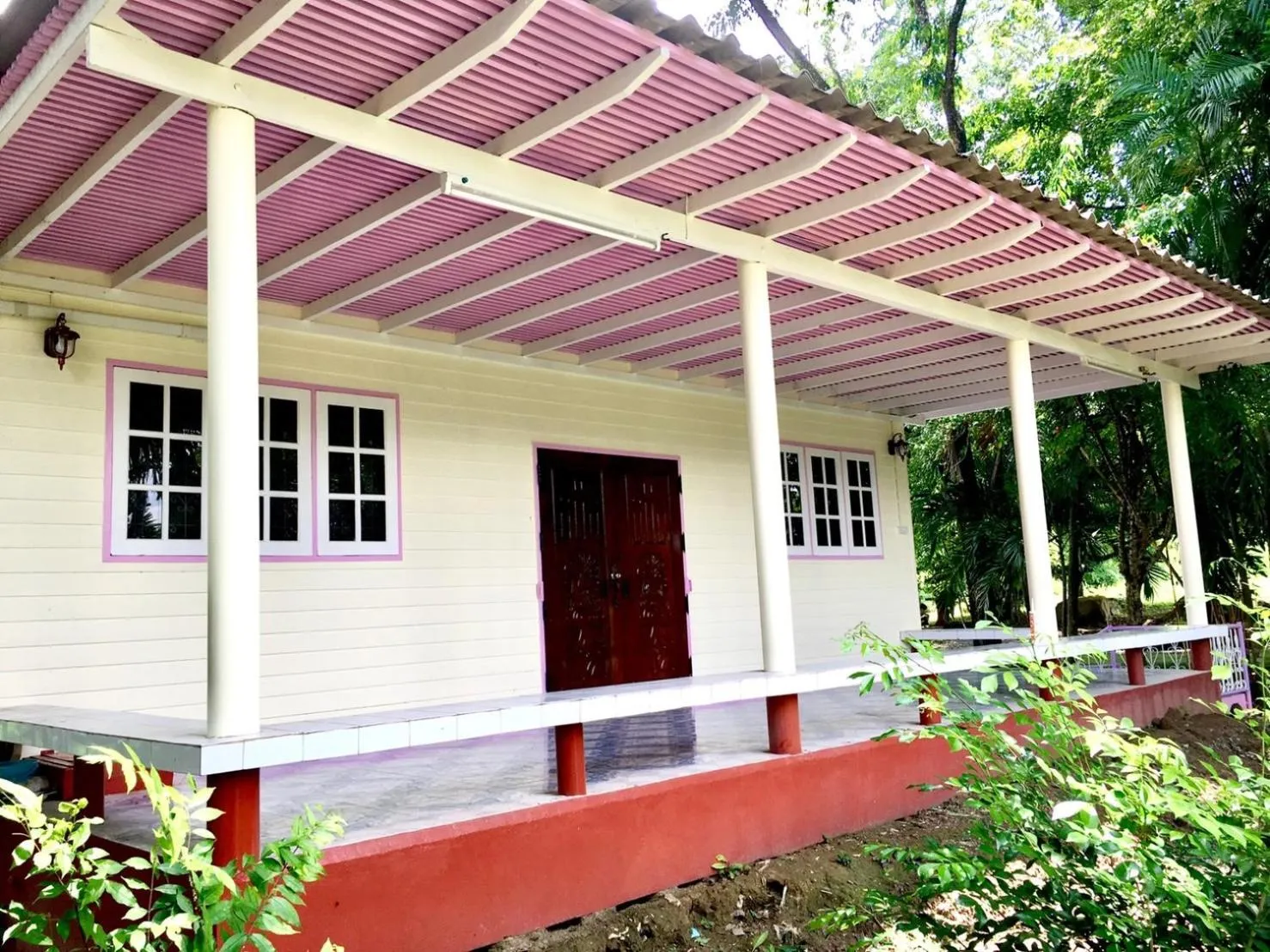 Property building in นาหินลาดรีสอร์ท Nahinlad Resort