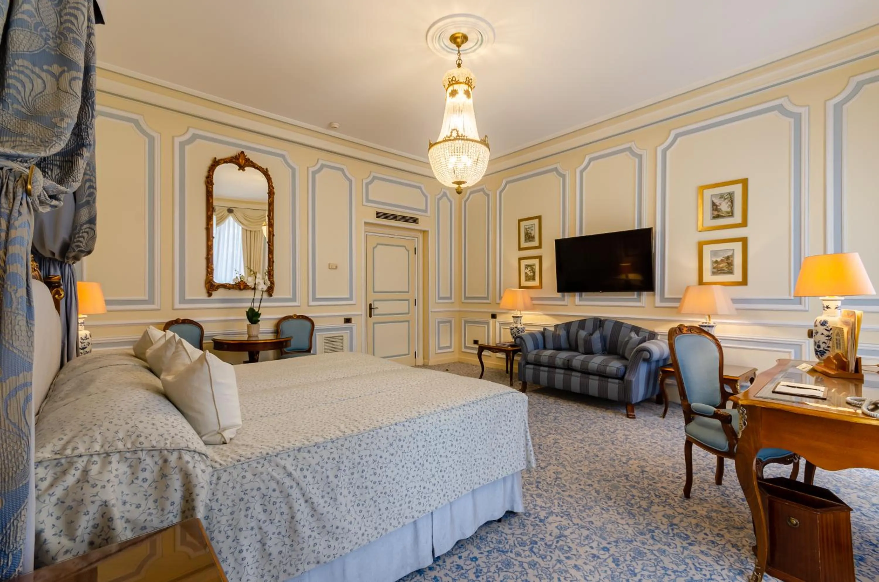 Bedroom, Bed in Olissippo Lapa Palace – The Leading Hotels of the World