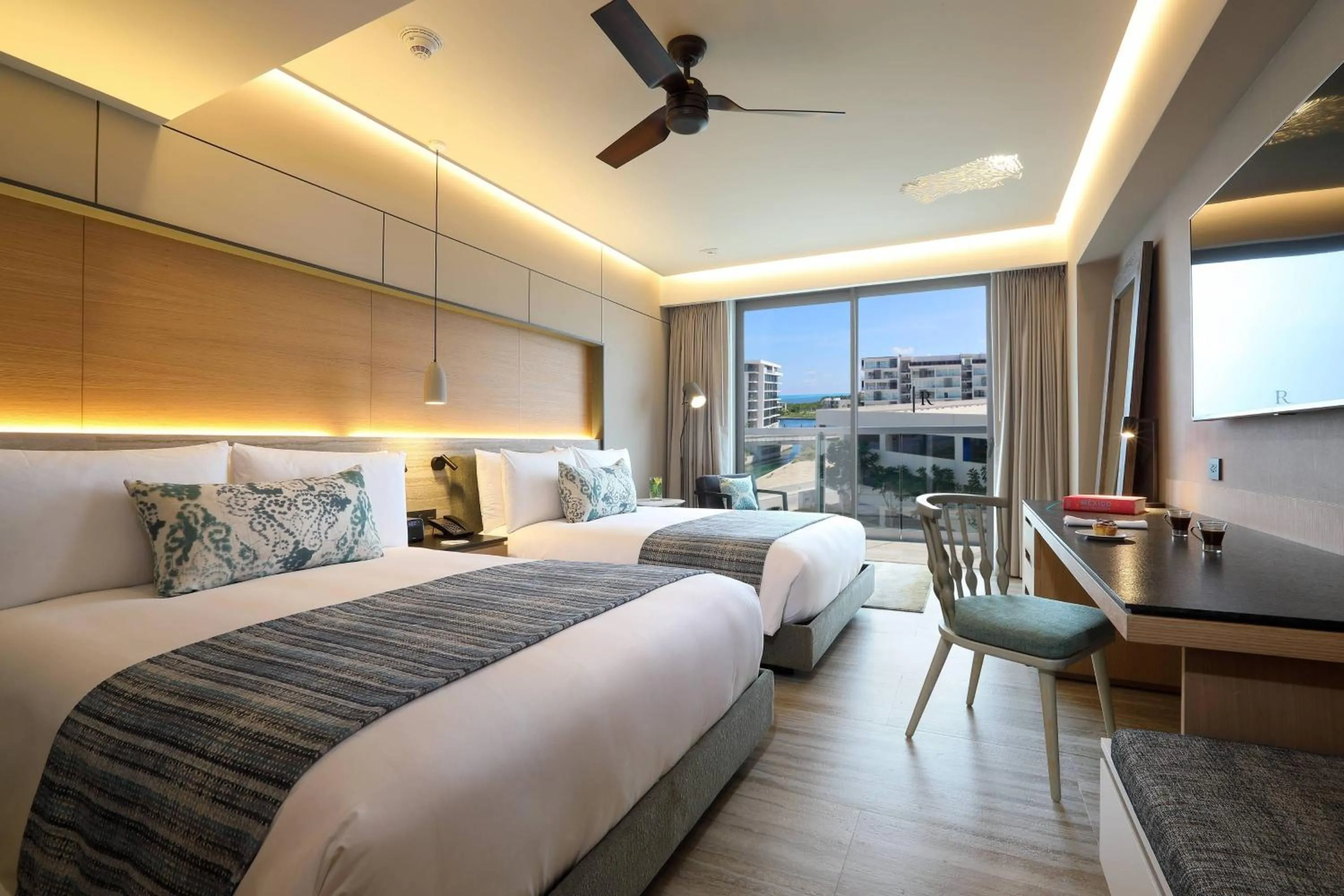 Photo of the whole room, Bed in Renaissance Cancun Resort & Marina