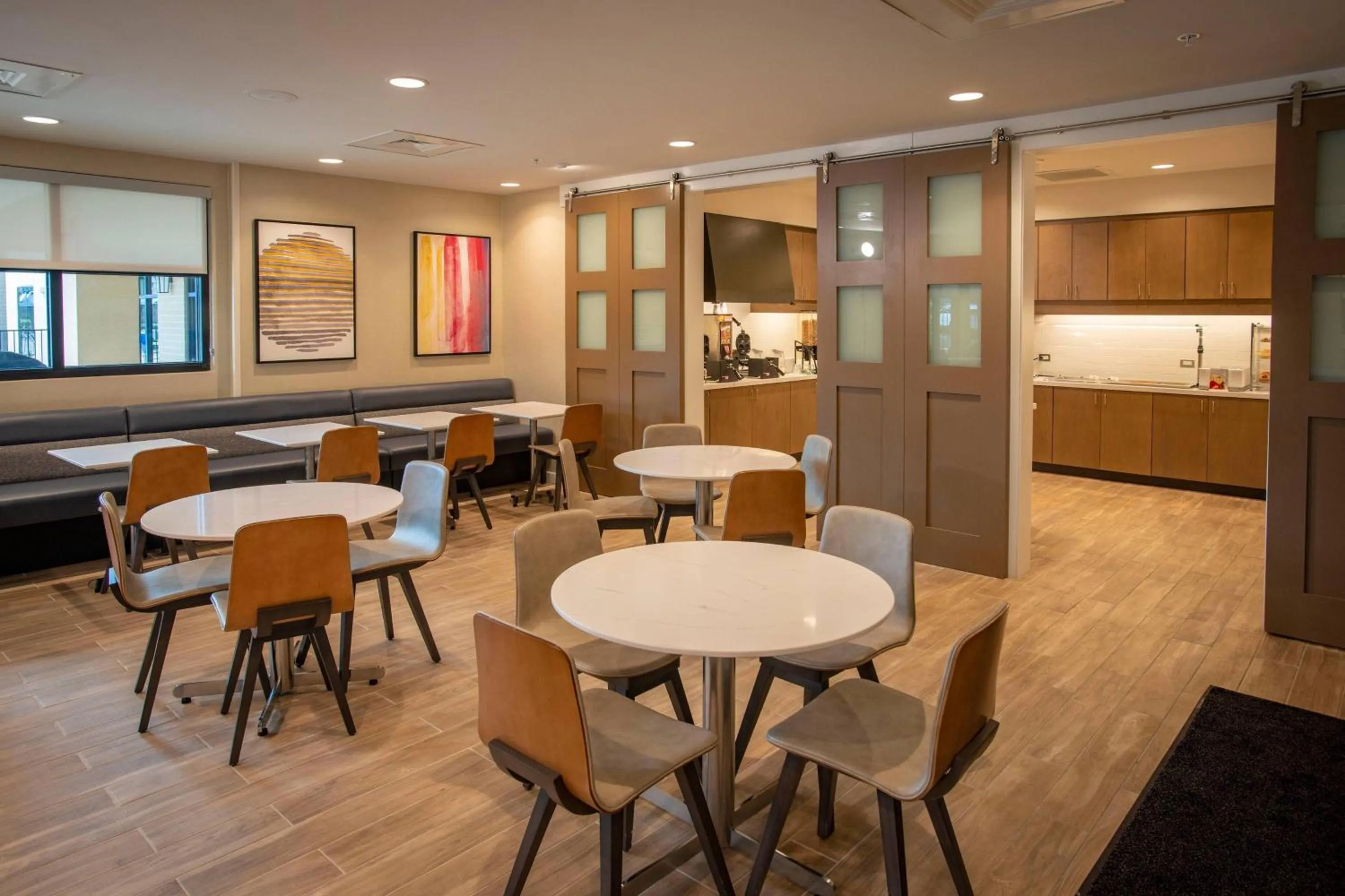 Breakfast in Residence Inn by Marriott Pensacola Airport/Medical Center
