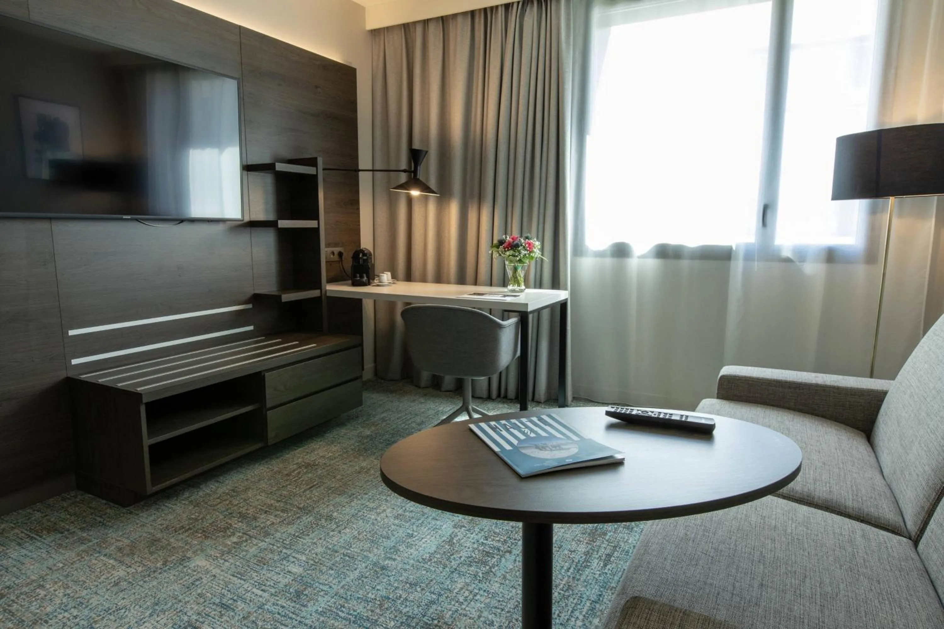 Living room in Residence Inn by Marriott Toulouse-Blagnac