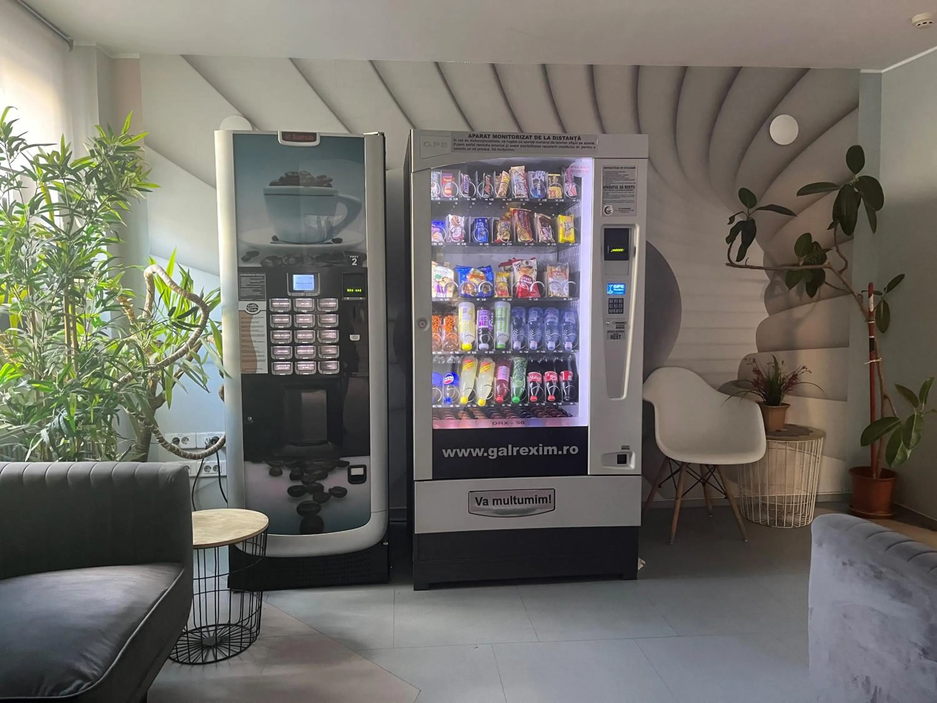 vending machine in City Hotel Bucharest