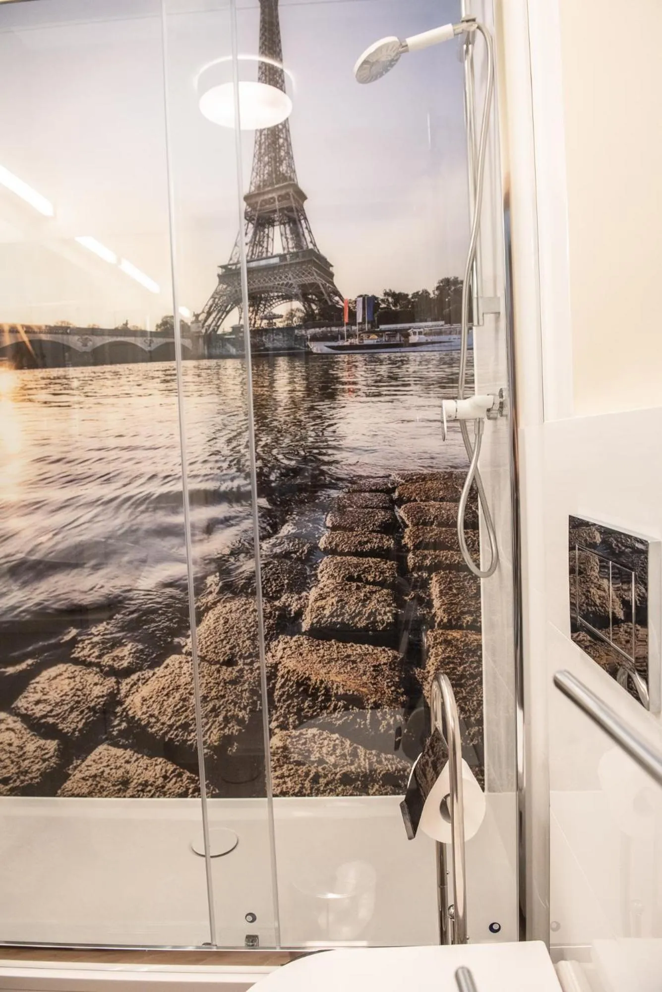 Bathroom in Metropolis Apartamenty Centrum