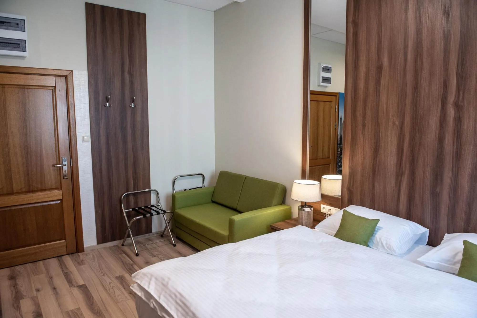 Bed in Metropolis Apartamenty Centrum