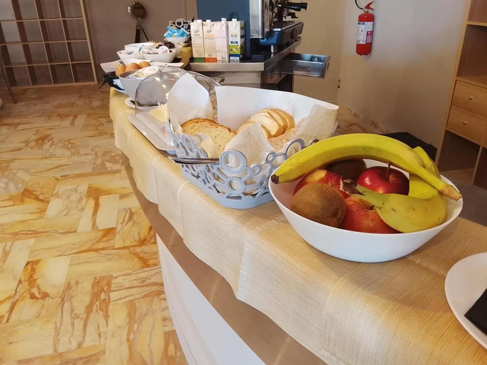 Food and drinks in Hotel Sole