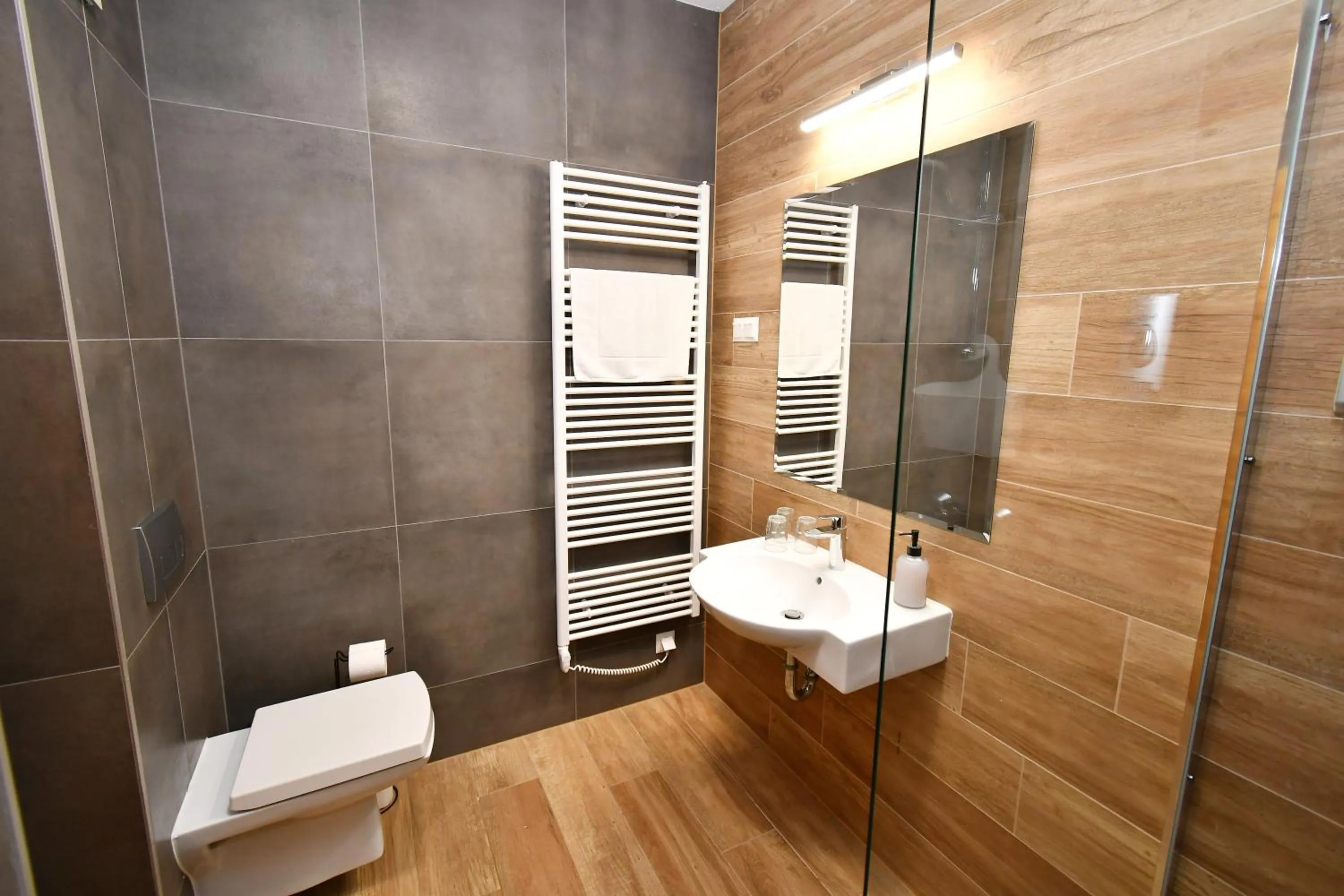 Bathroom in Angyal Borászat és Panzió